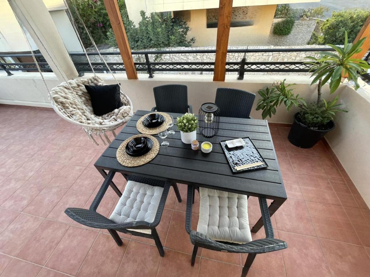 One-Bedroom Apartment - Photo 31