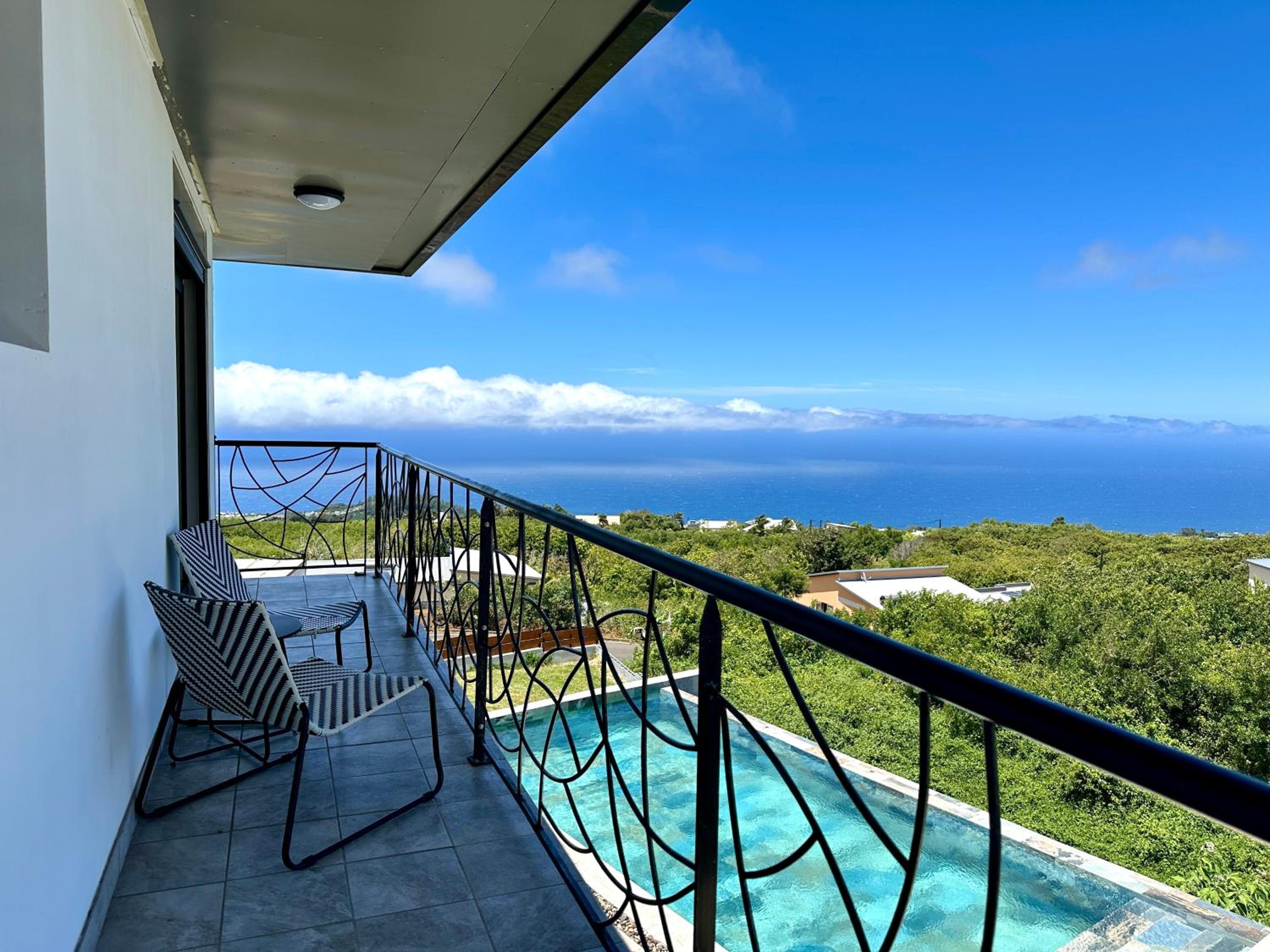 Deluxe Double Room with Sea View photo 3