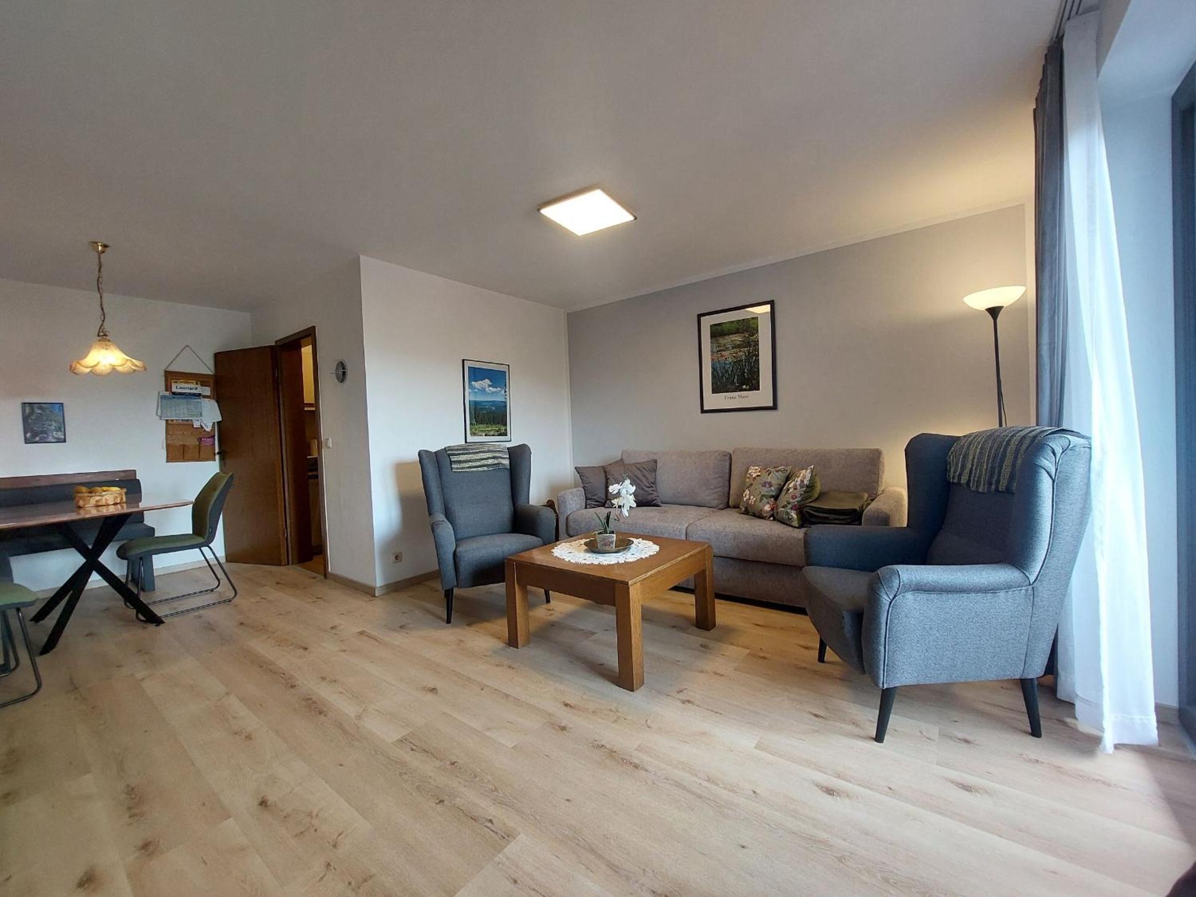 One-Bedroom Apartment with Balcony photo 1