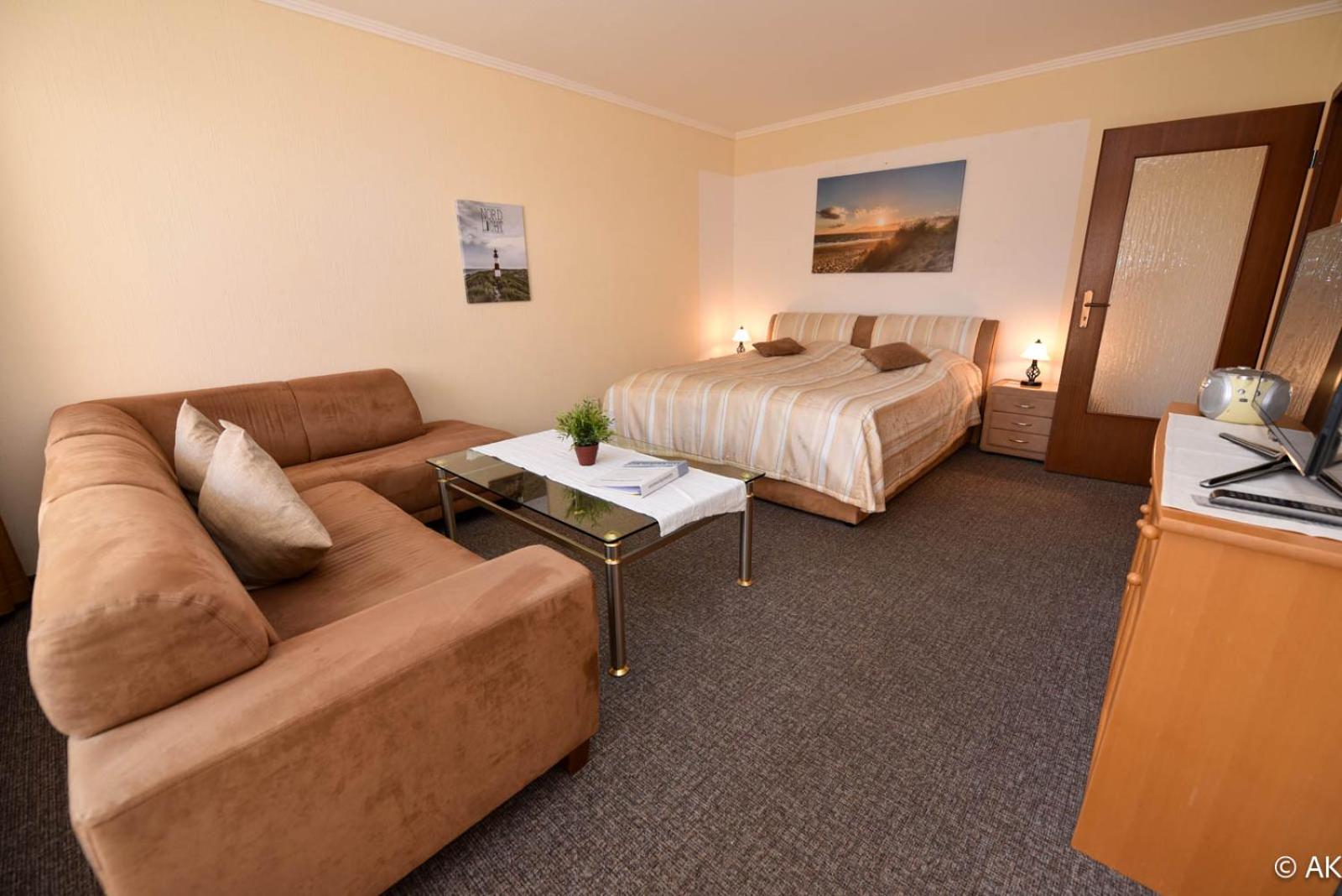 Apartment with Terrace photo 3
