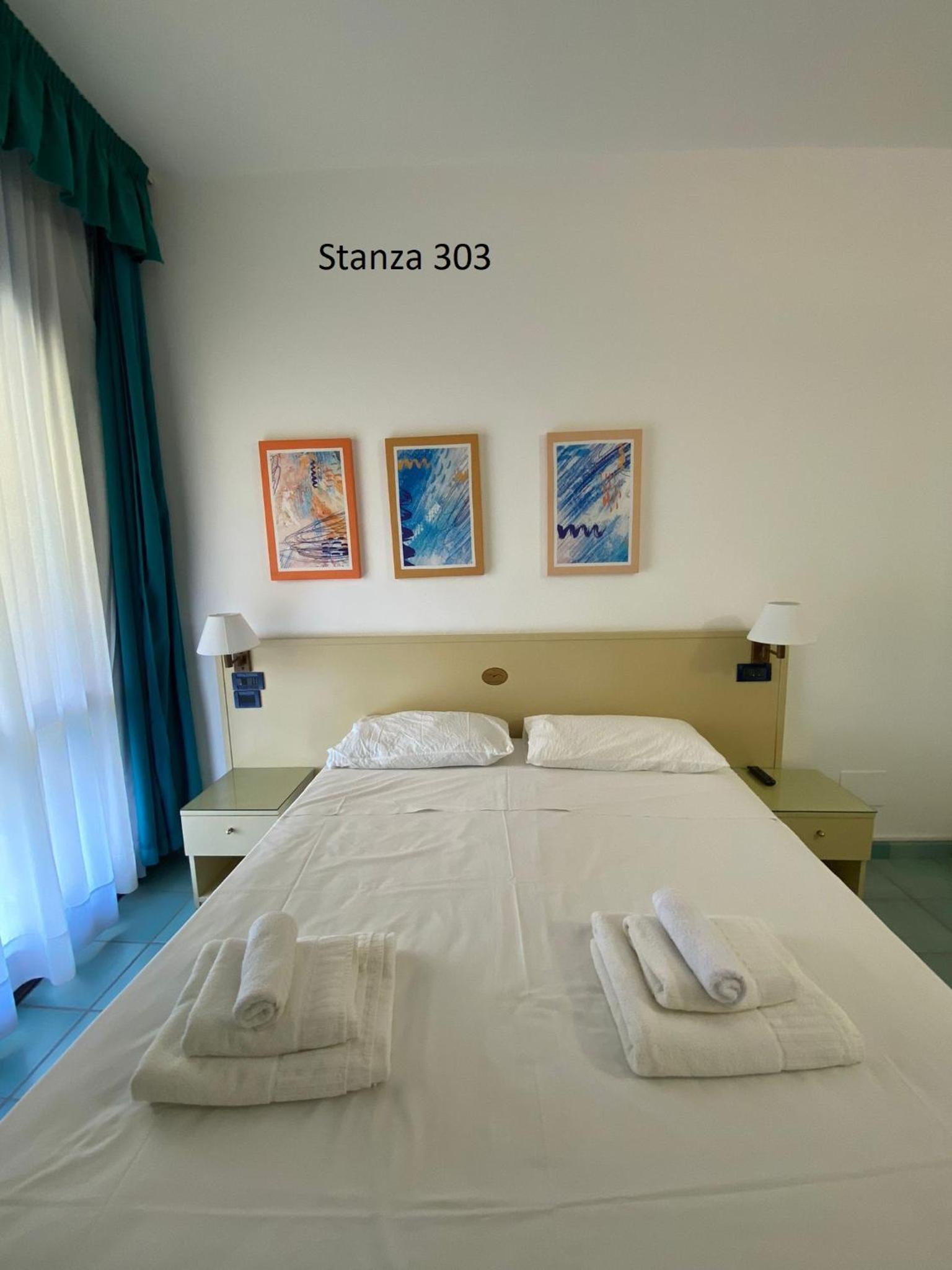 Triple Room with Sea View photo 2