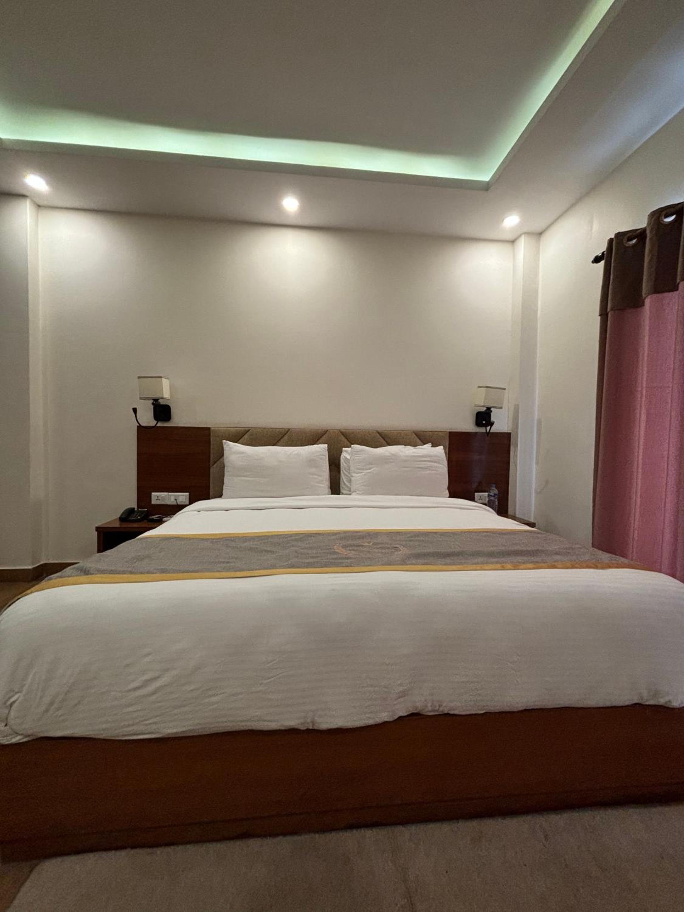Quadruple Room With Bath photo 2