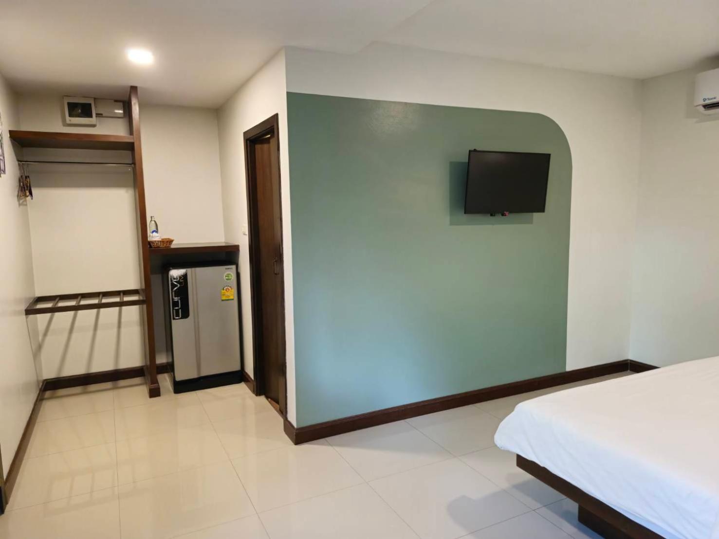 Standard Double Room (Building) photo 2