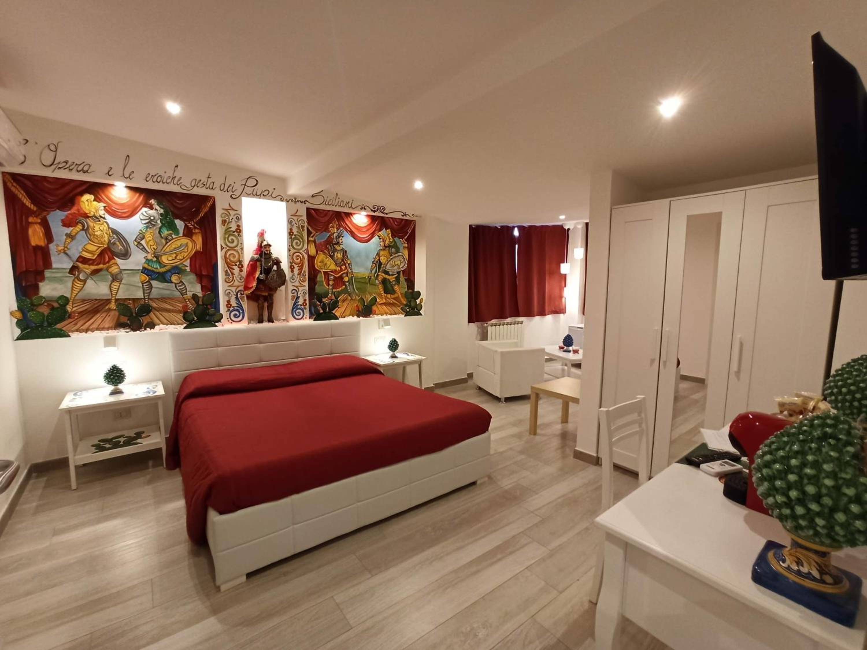 Double Room with Spa Bath photo 1