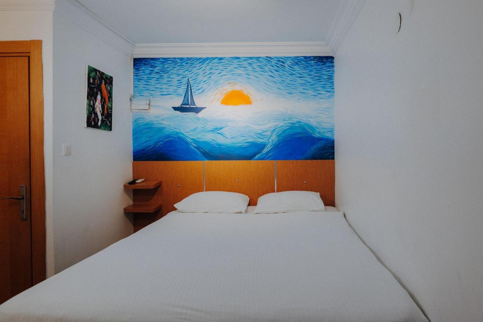 Double Room - Photo 2