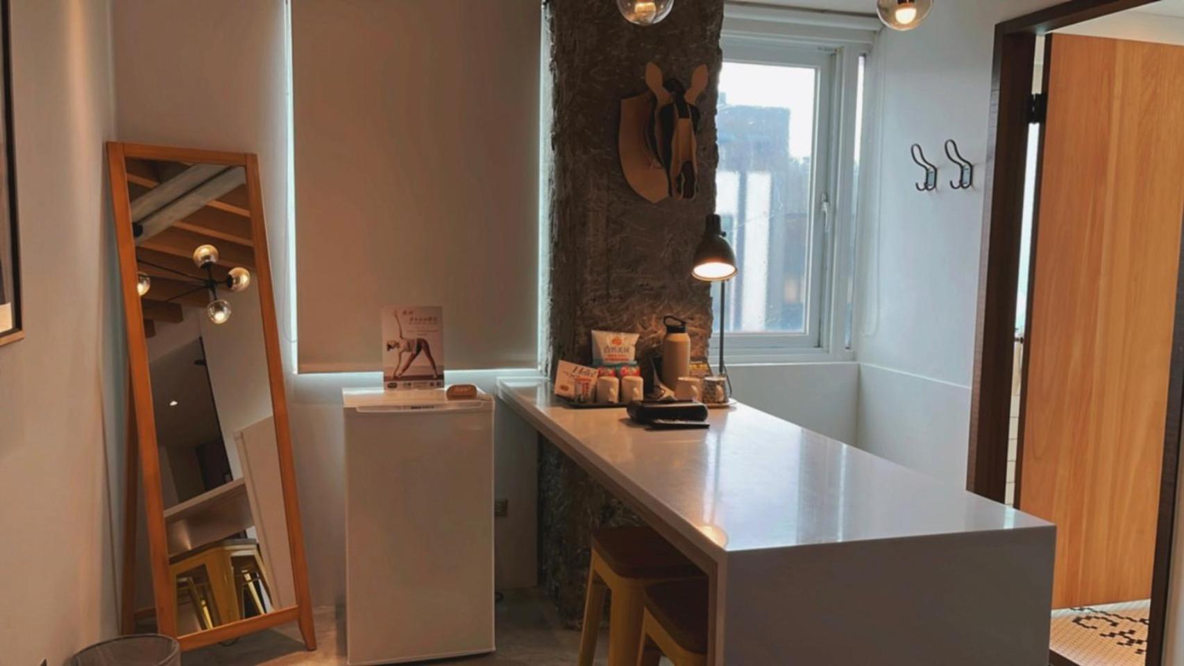Classic Quadruple Room No. 6 Corbusier photo 2
