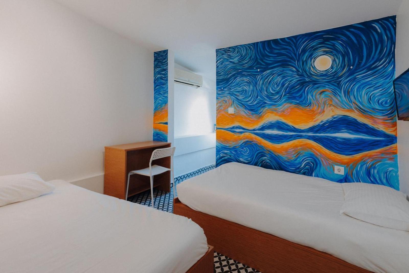 Twin Room - Photo 7