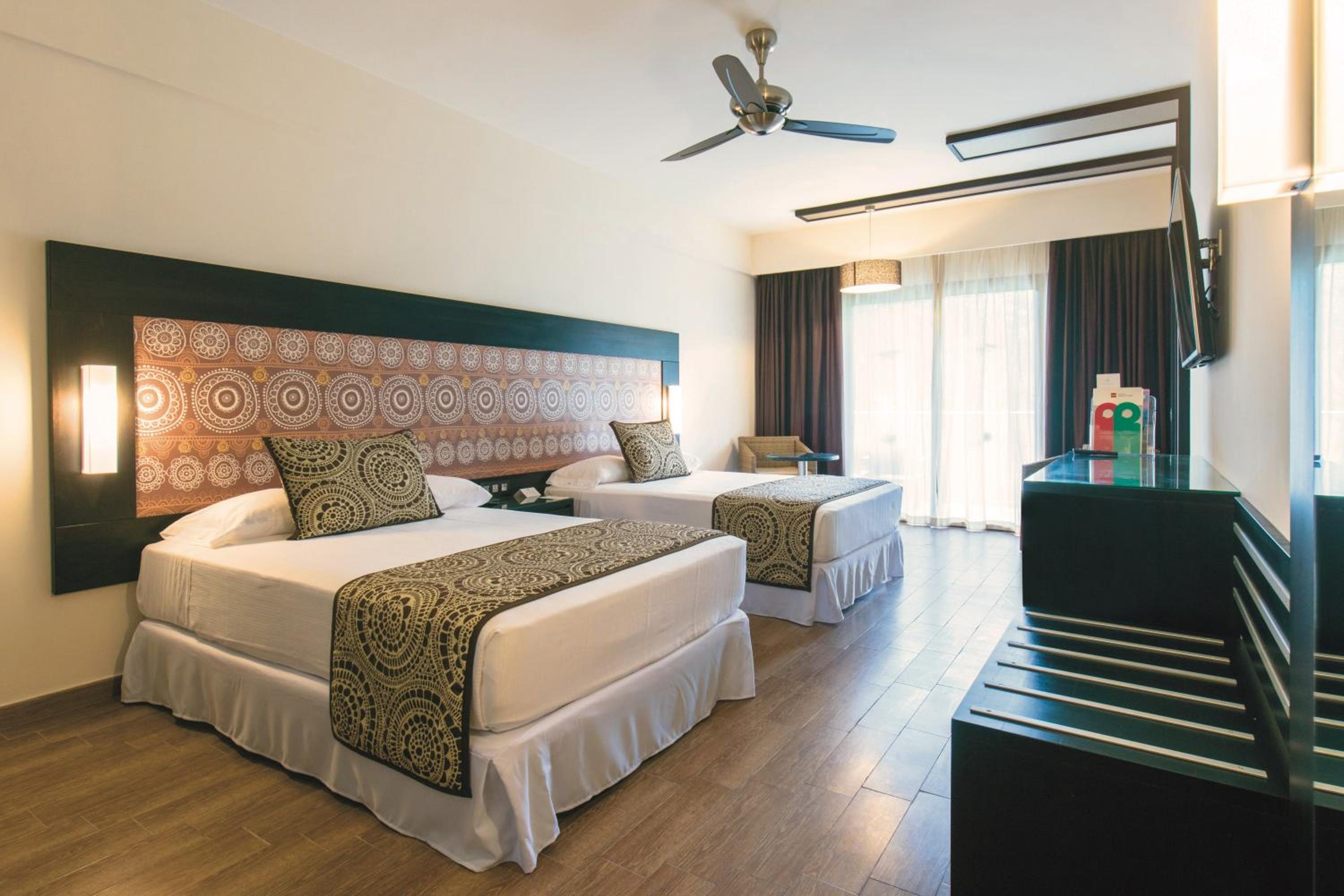Junior Suite - Photo 1