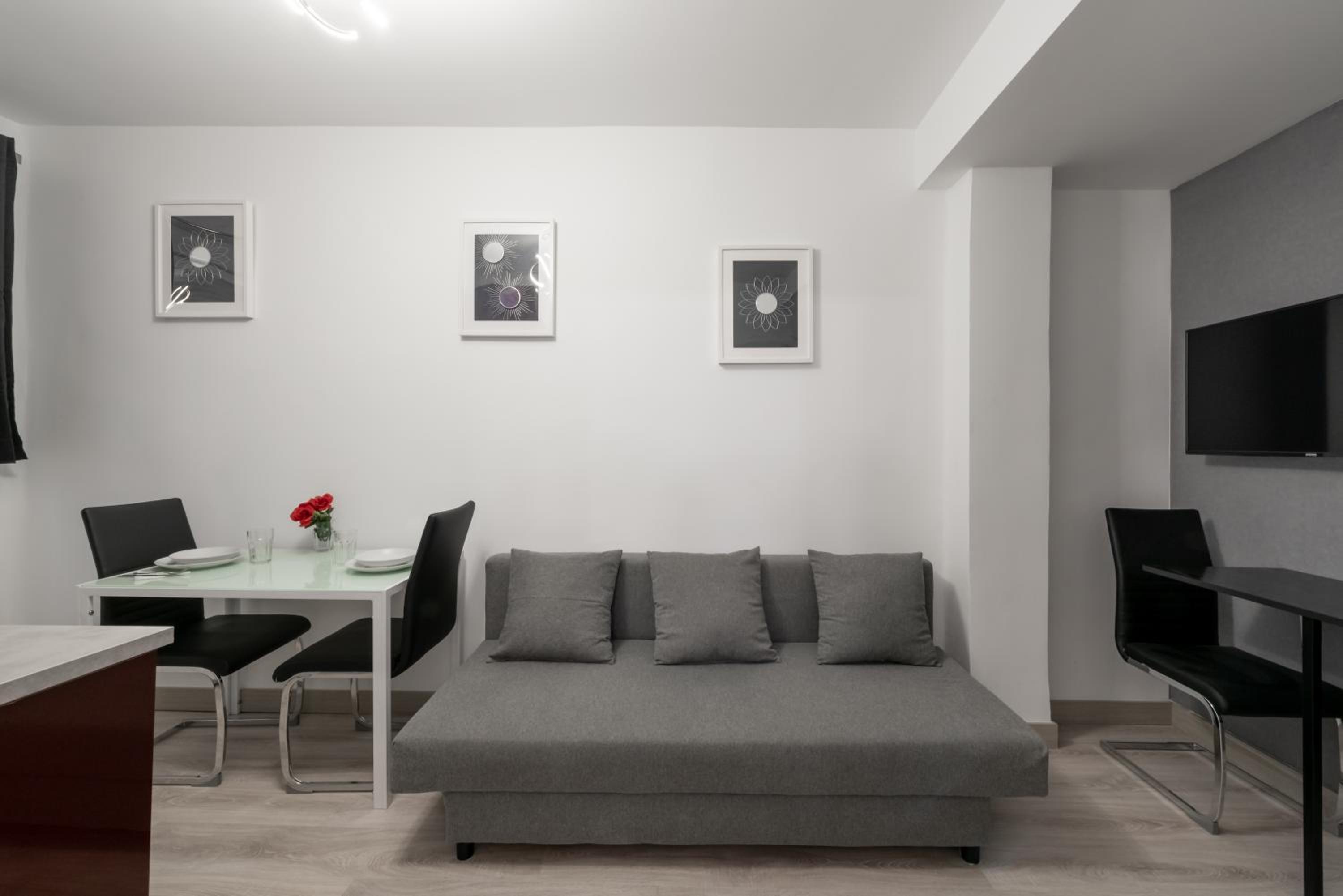 Deluxe Double Studio