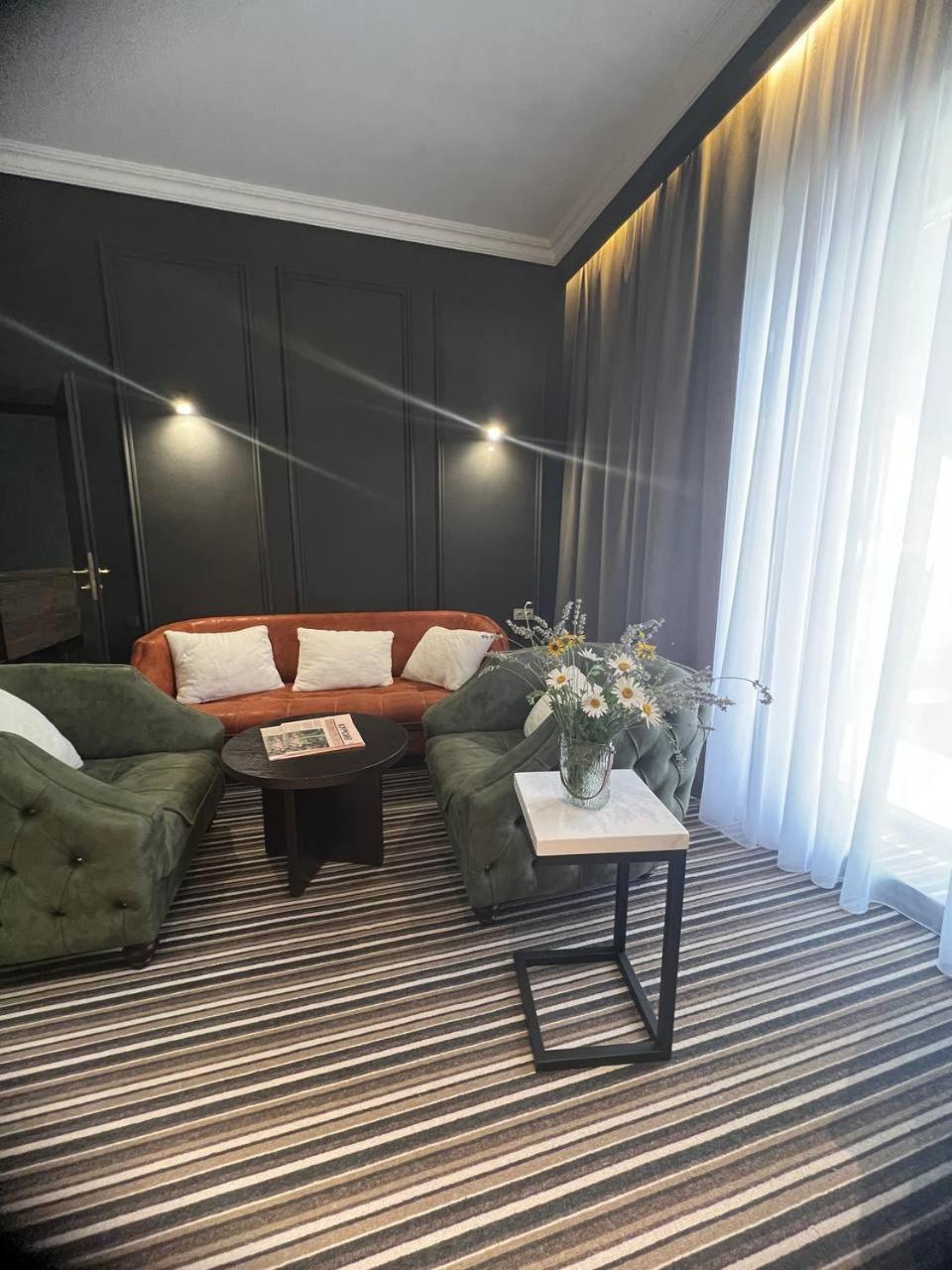 Suite with Balcony photo 1