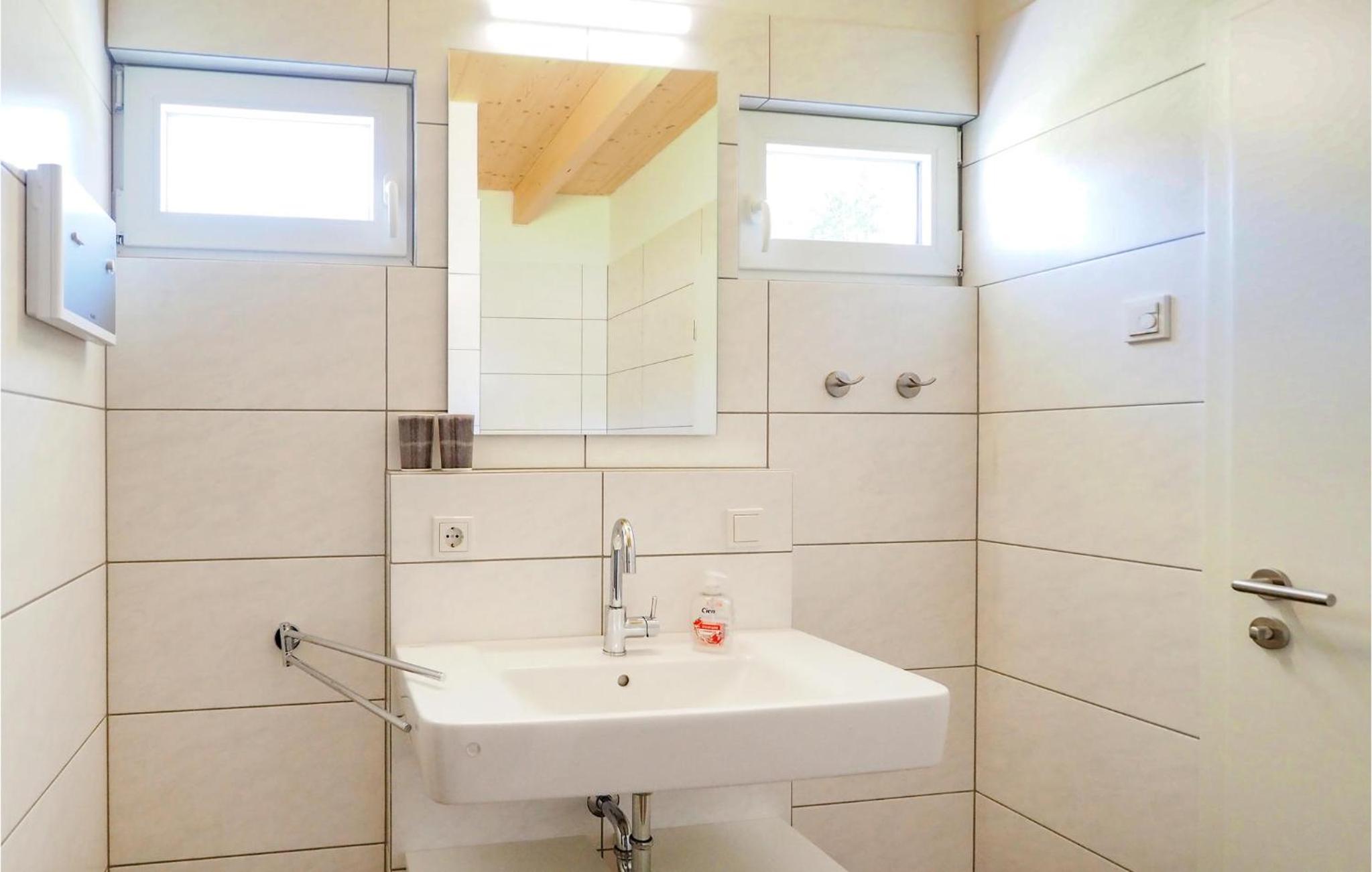 Two-Bedroom Holiday Home photo 2