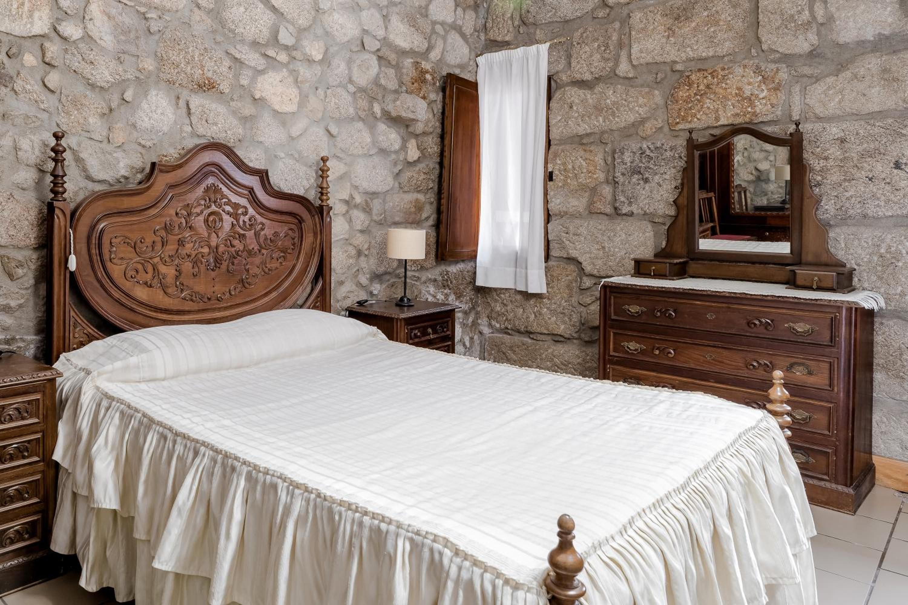 Deluxe Double Room with Shower photo 1