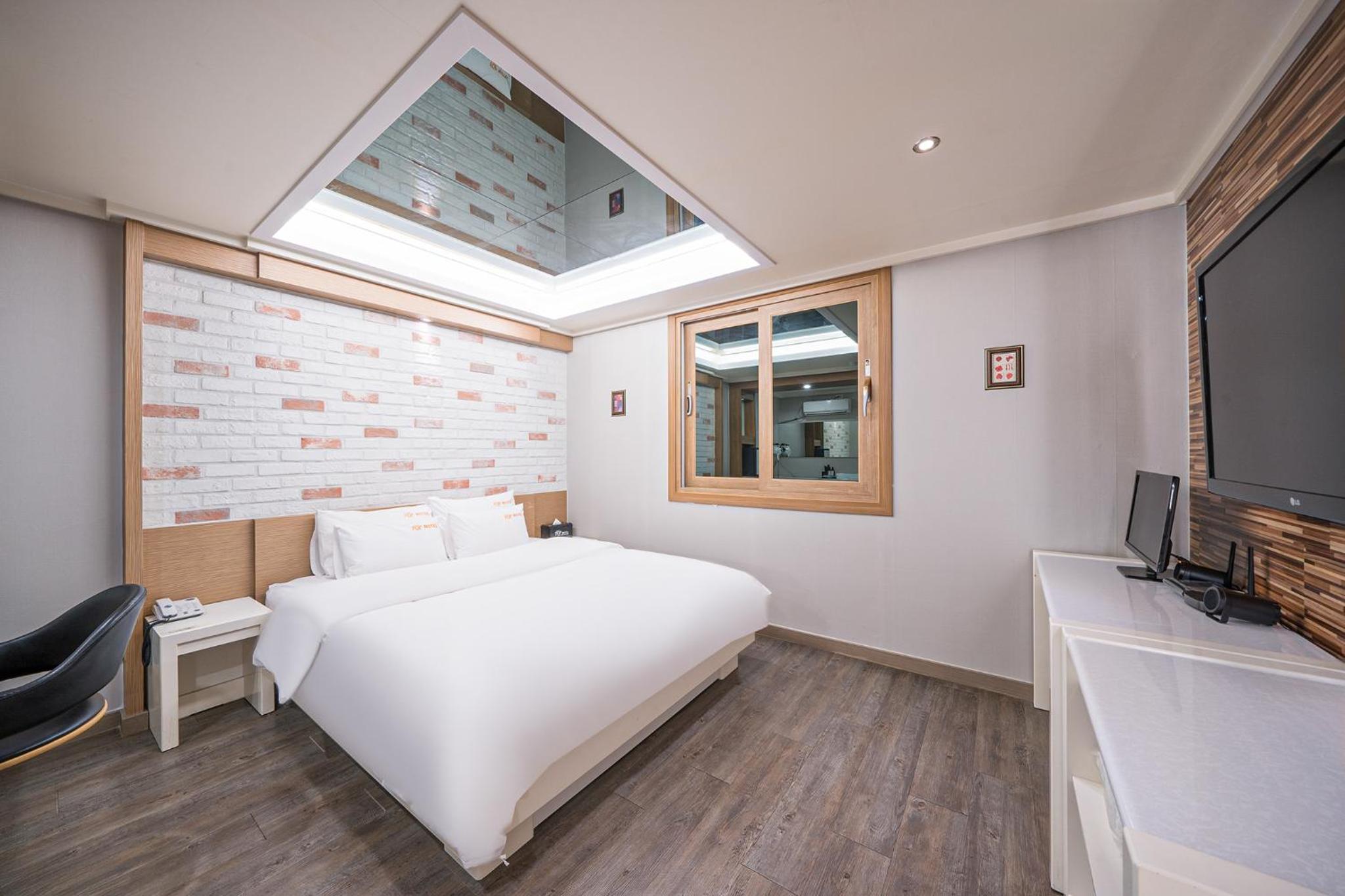 Deluxe Double Room photo 3