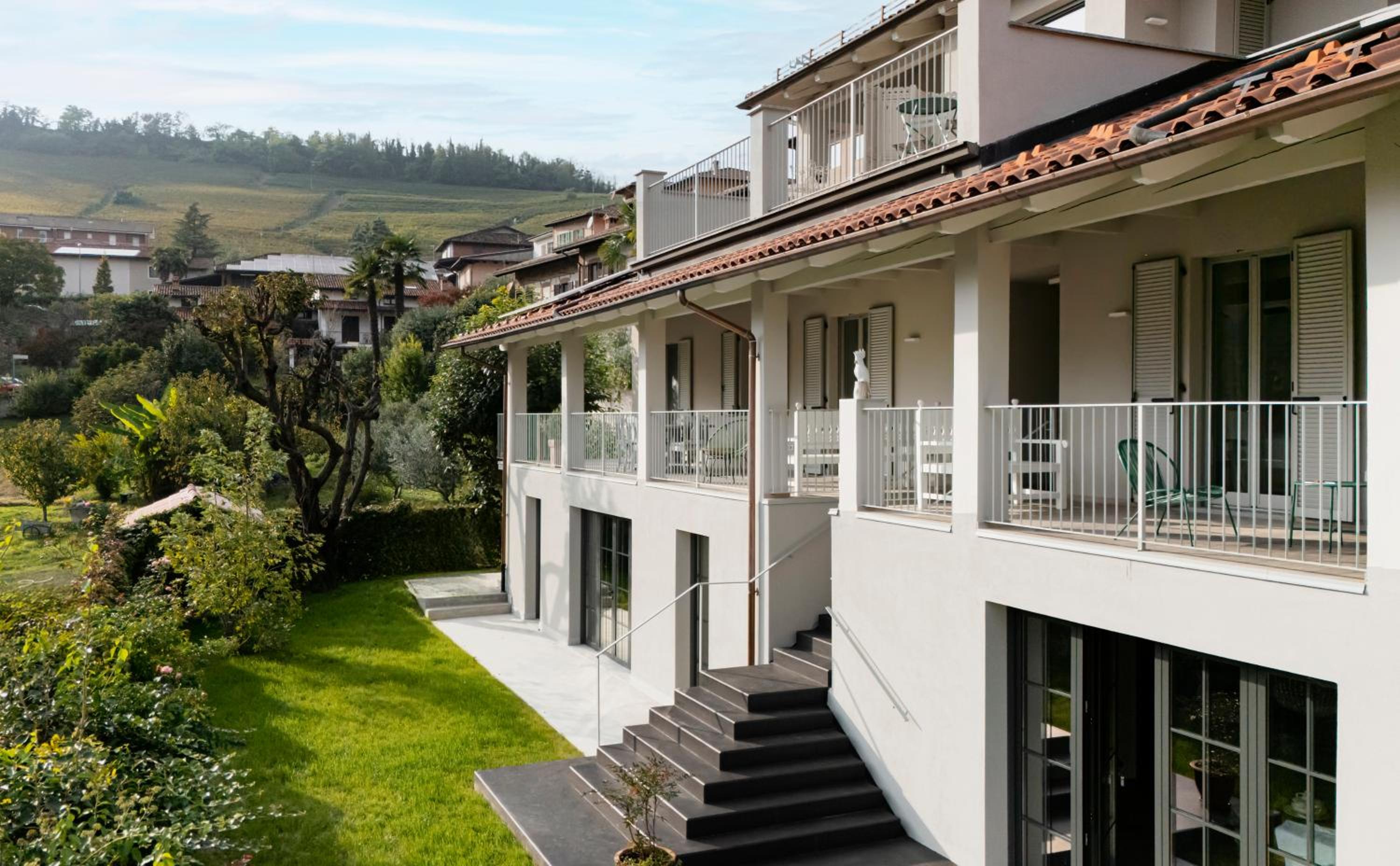 Deluxe Double or Twin Room with Garden View photo 3