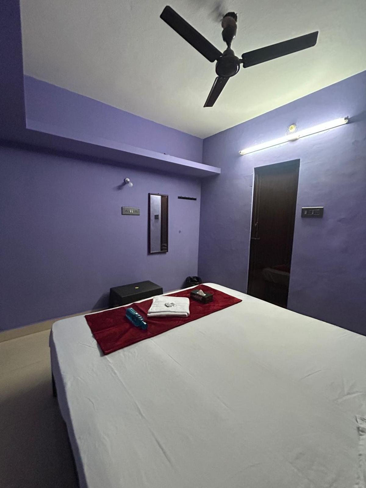 Budget Double Room photo 1