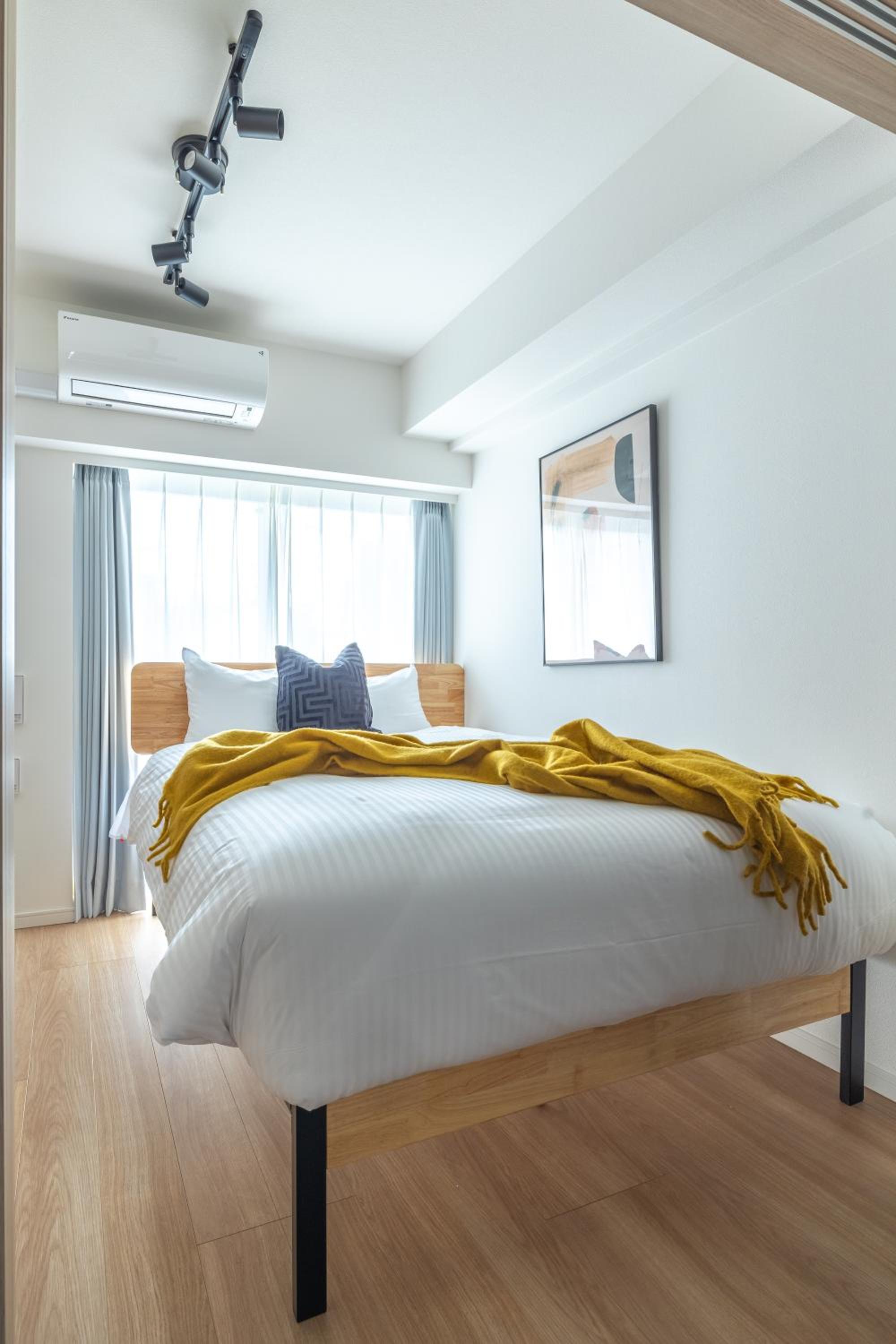 Studio Apartment photo 3