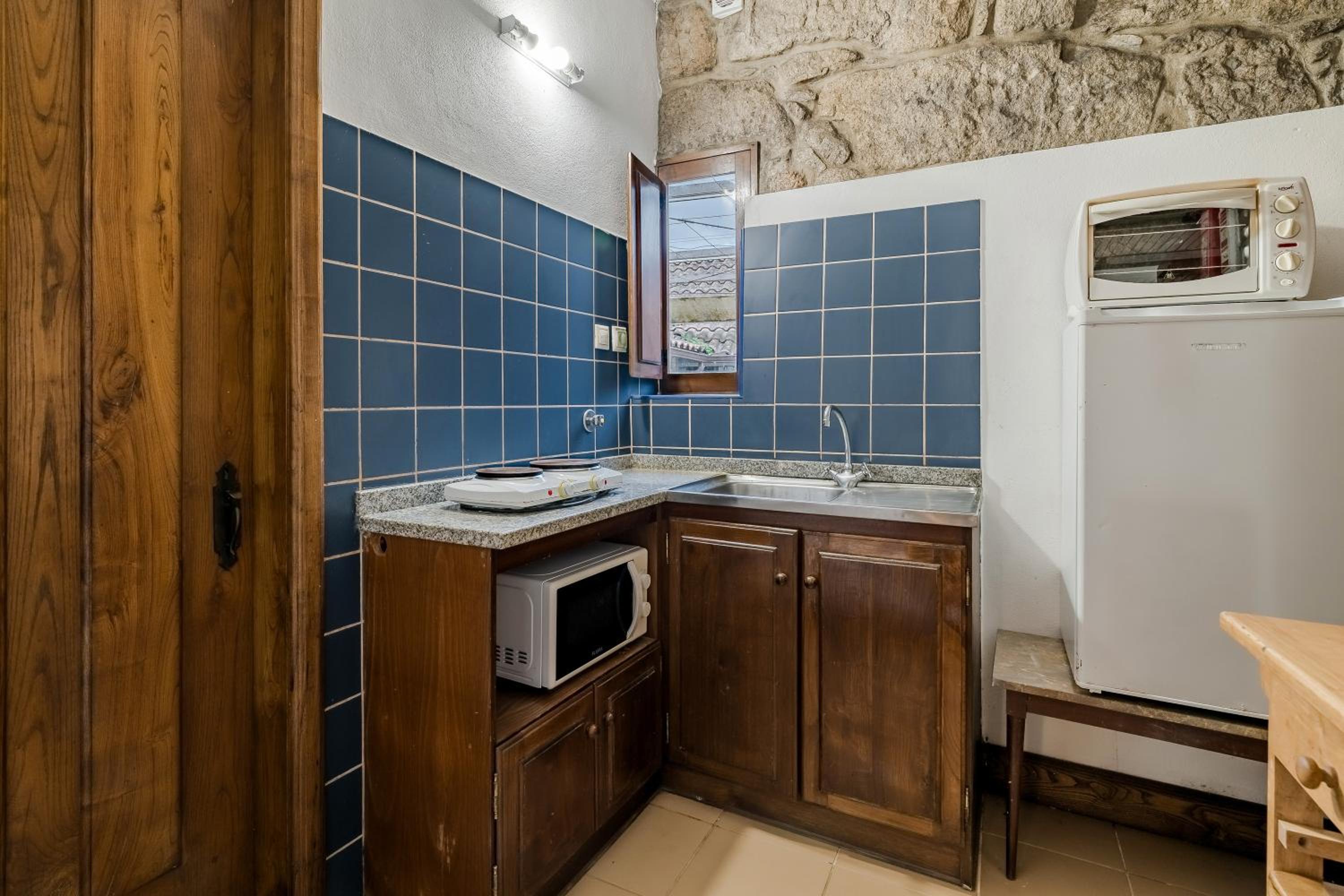 One-Bedroom Apartment with Garden photo 3