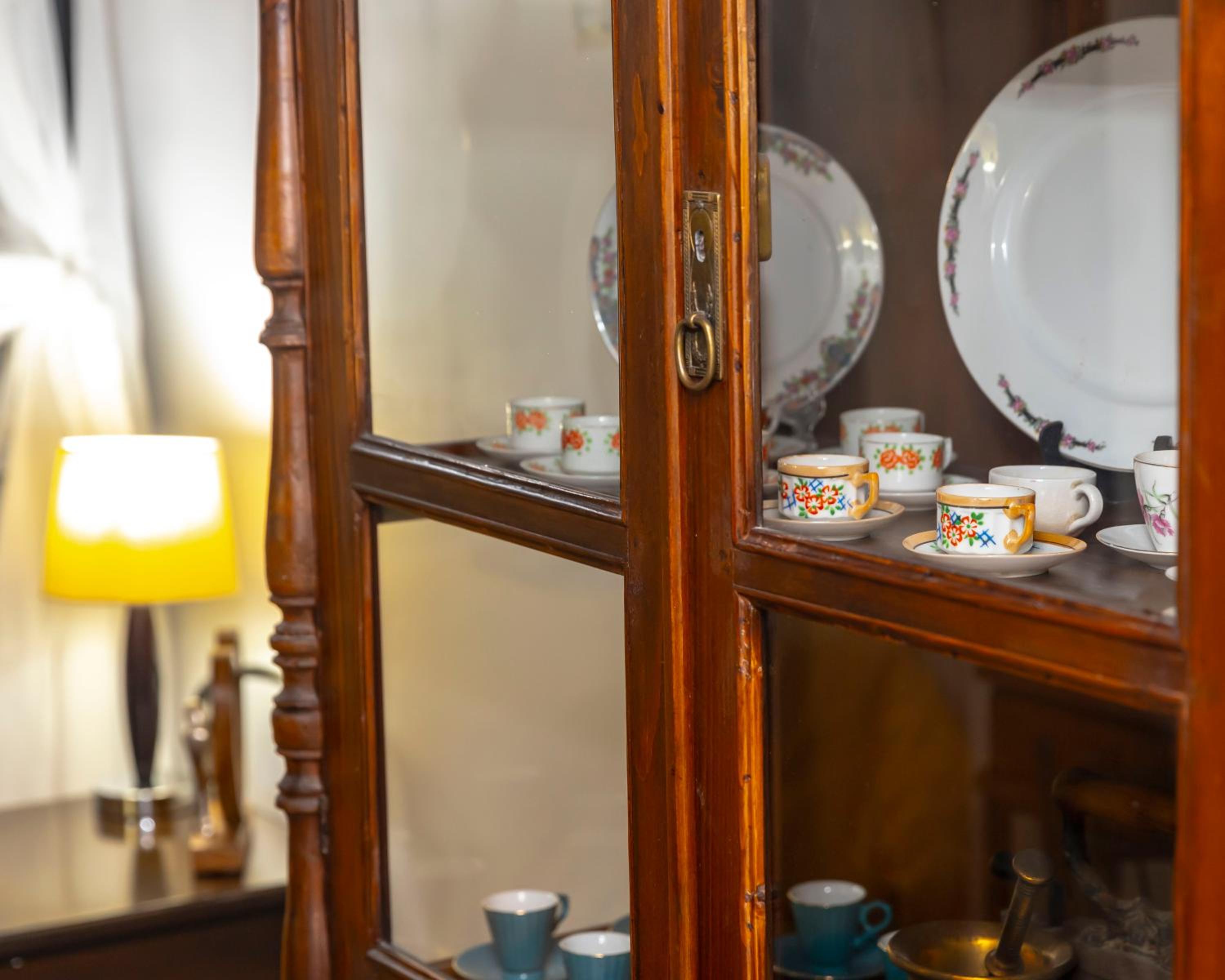 Suite with Balcony - Photo 13