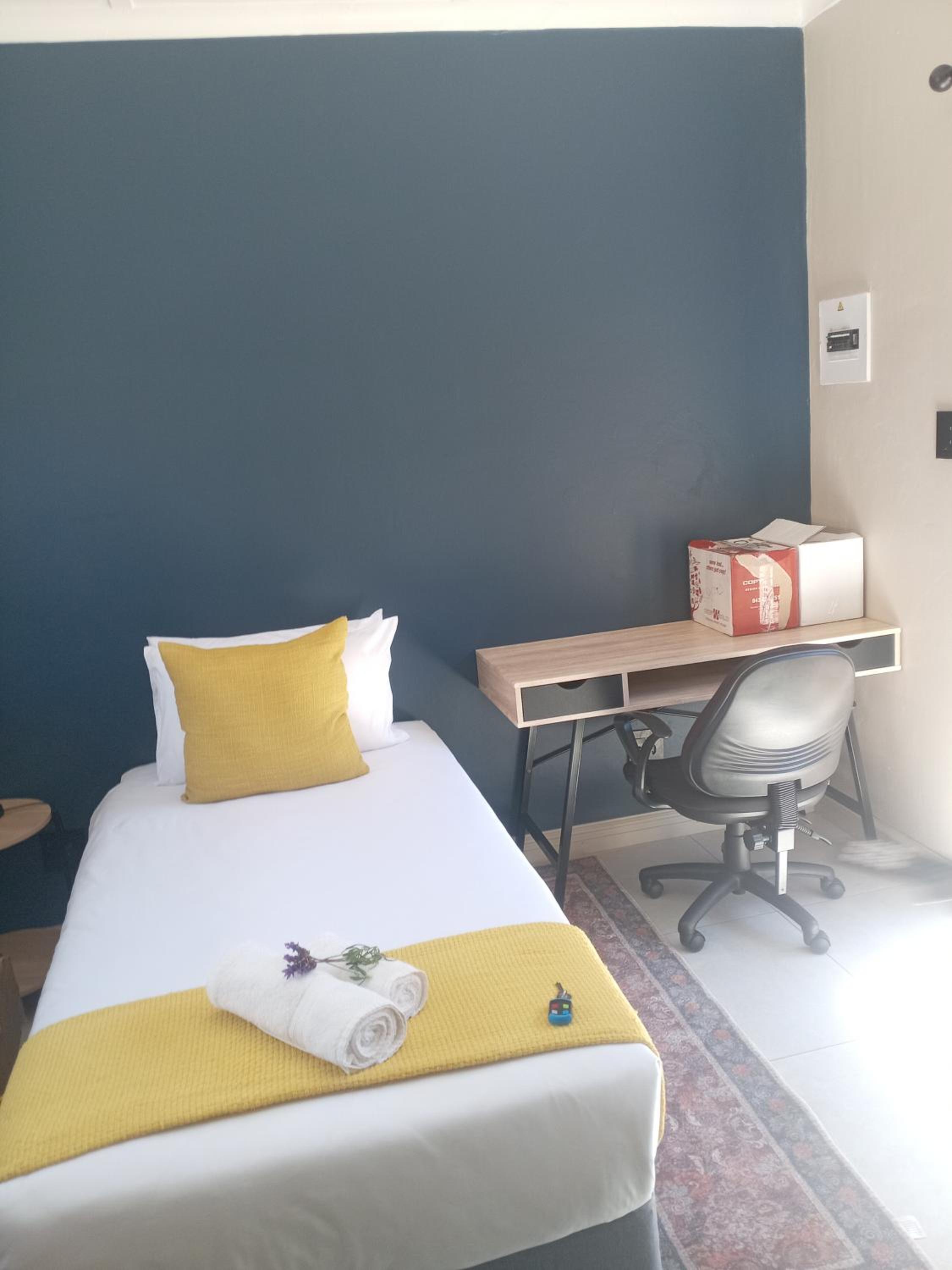 Single Room photo 1