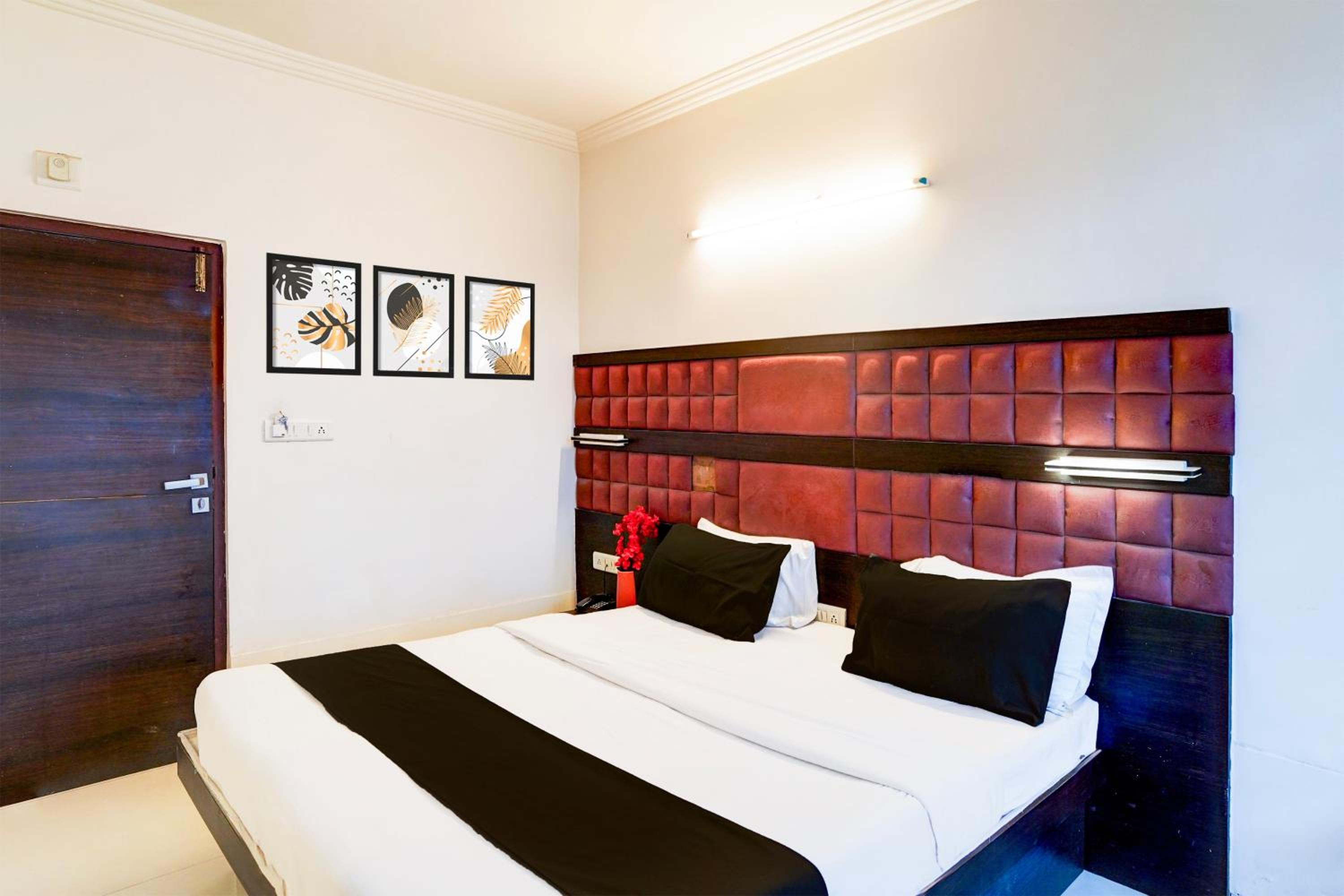 Standard Double Room photo 1
