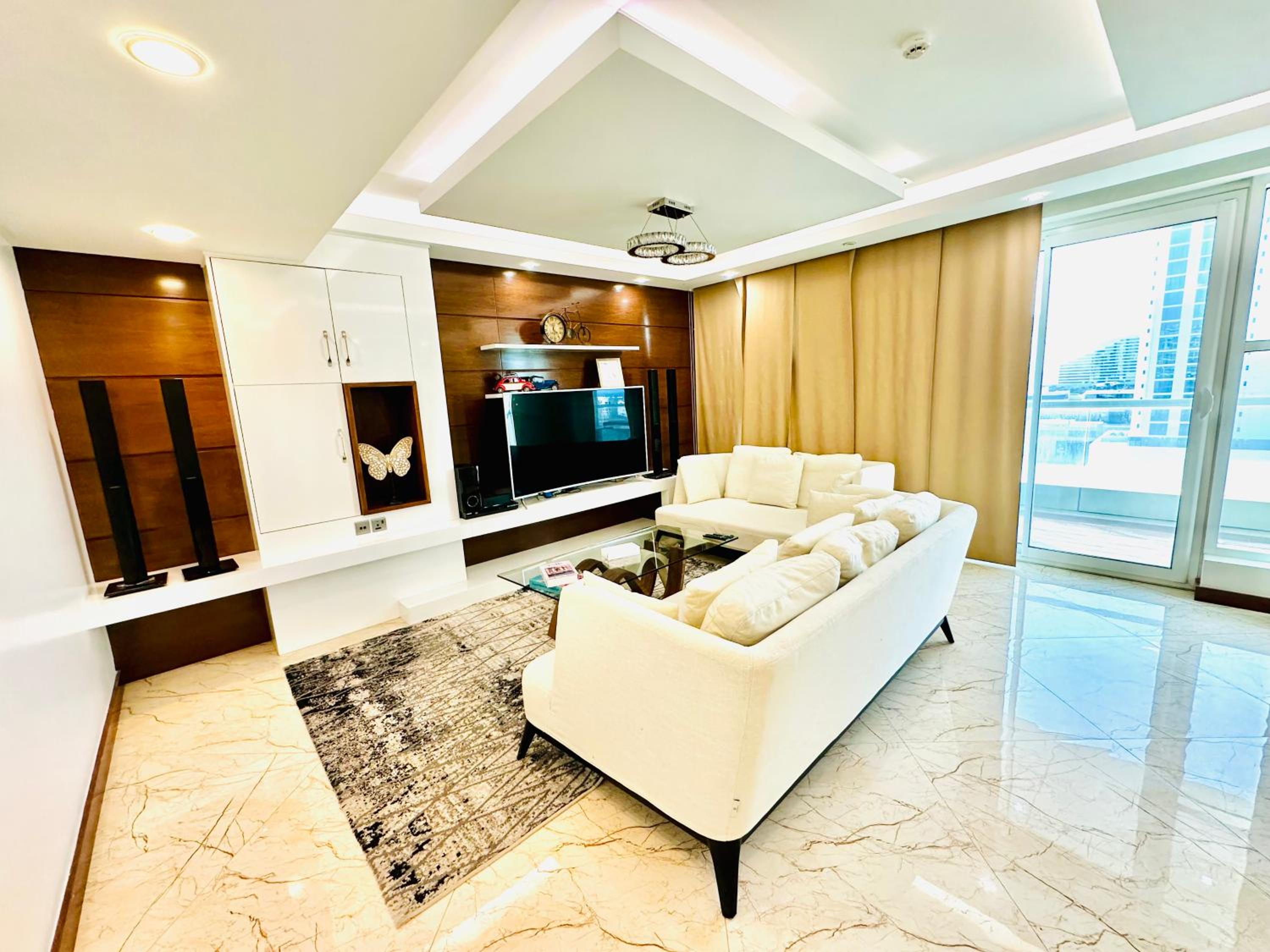 Deluxe Double Room with Balcony photo 2