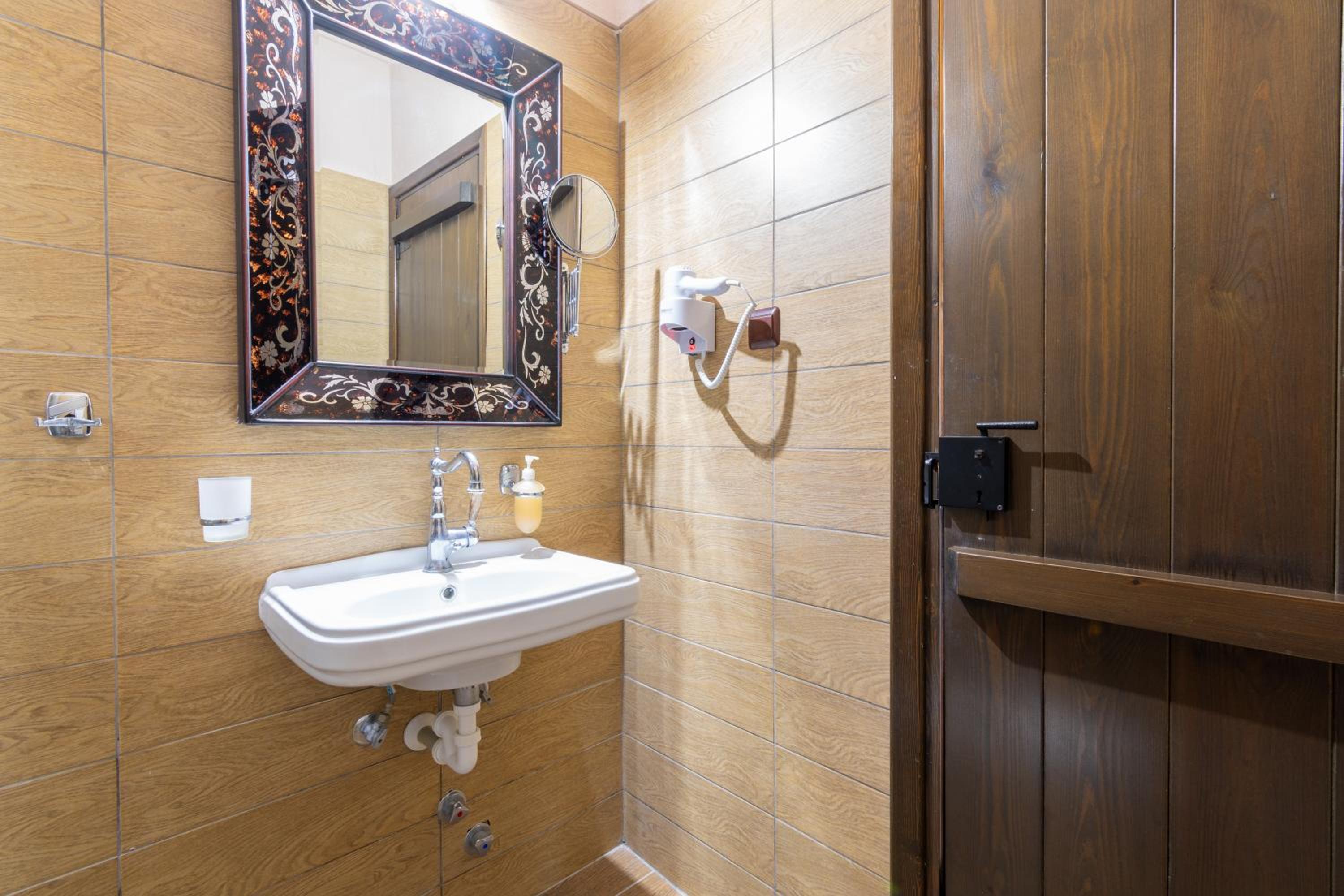 Suite photo 1
