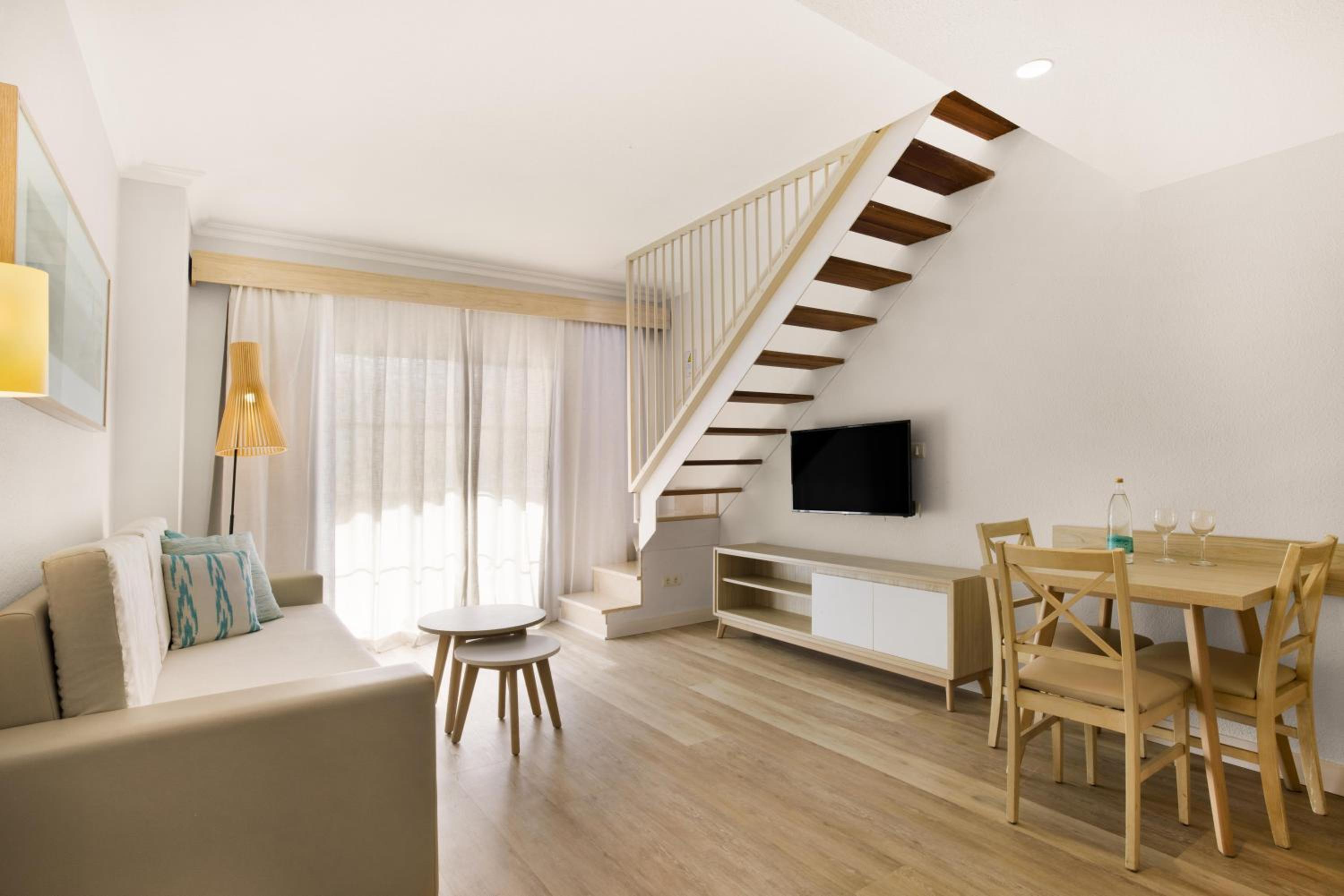 Apartment with Royal Terrace