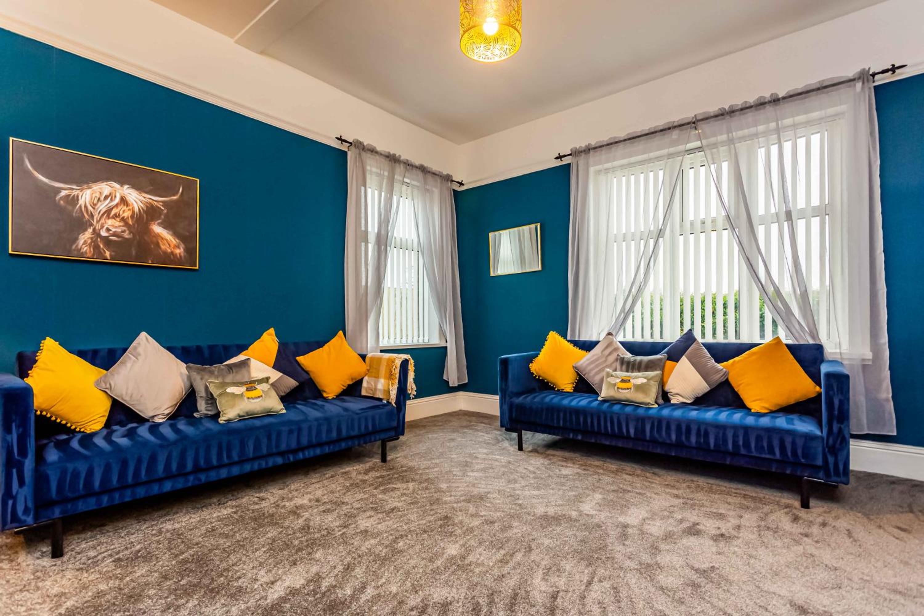 Four-Bedroom House photo 1