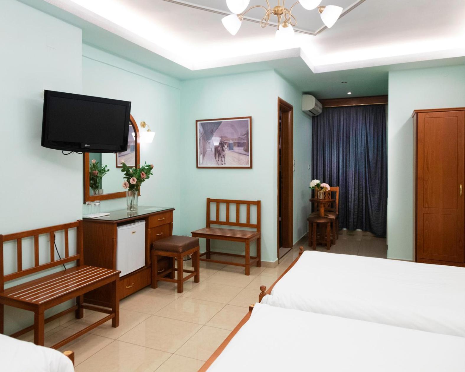 Superior Triple Room - Photo 5