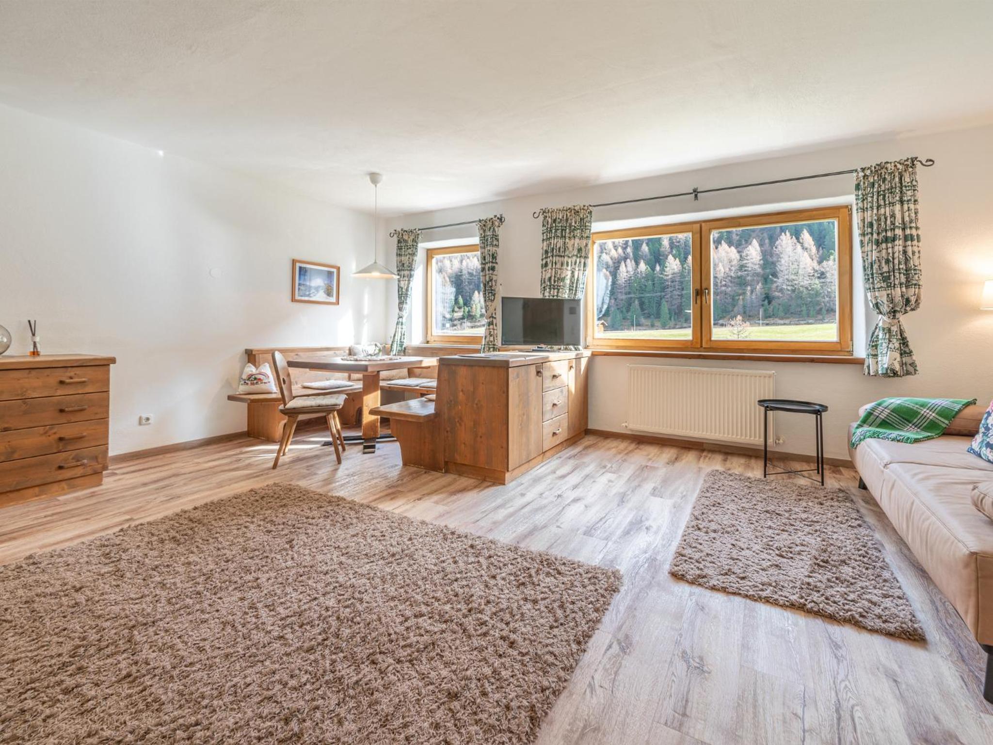 Two-Bedroom Apartment with Terrace photo 2