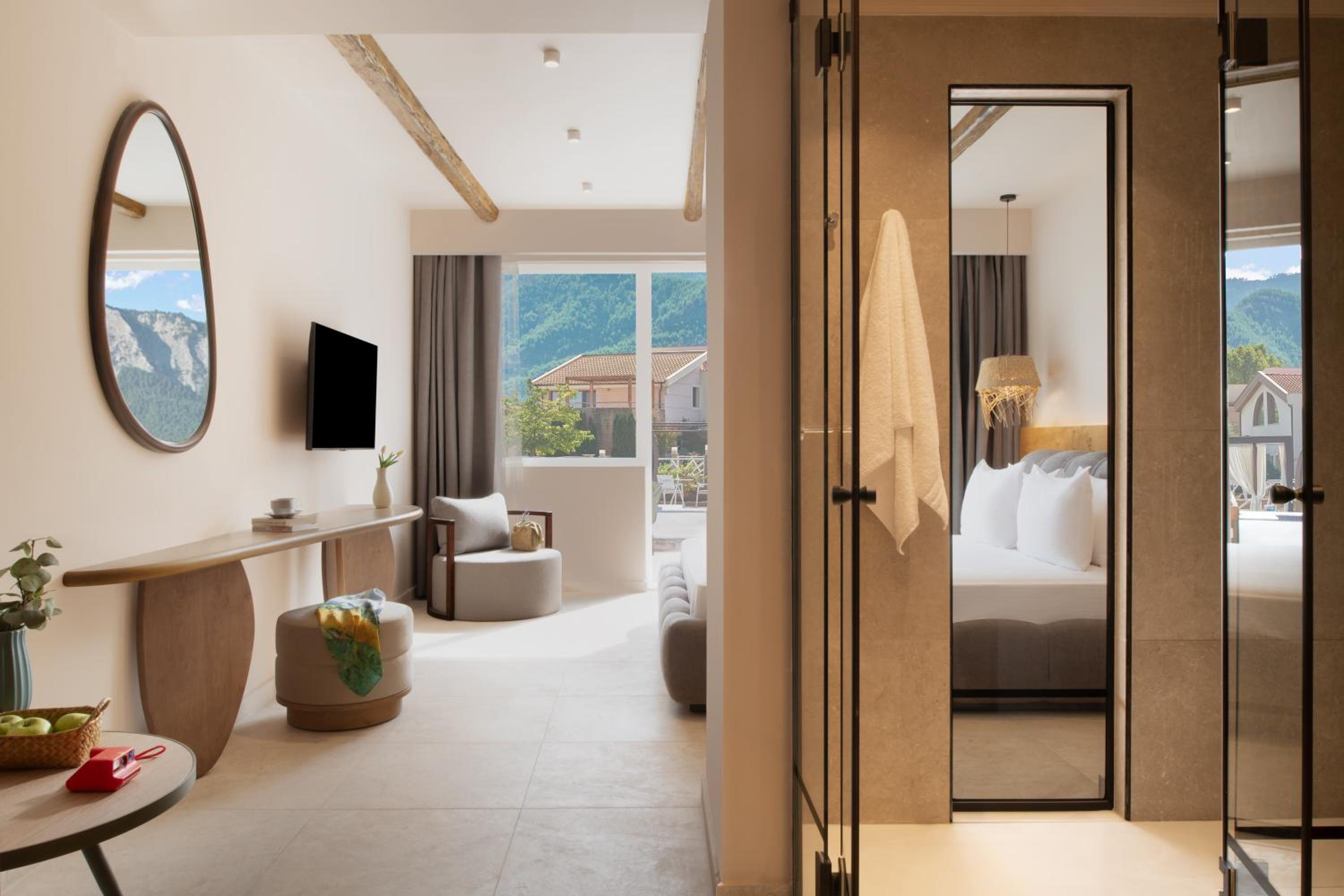 Junior Suite with Private Pool photo 2