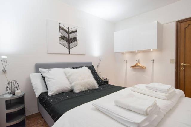 Two-Bedroom Apartment photo 2