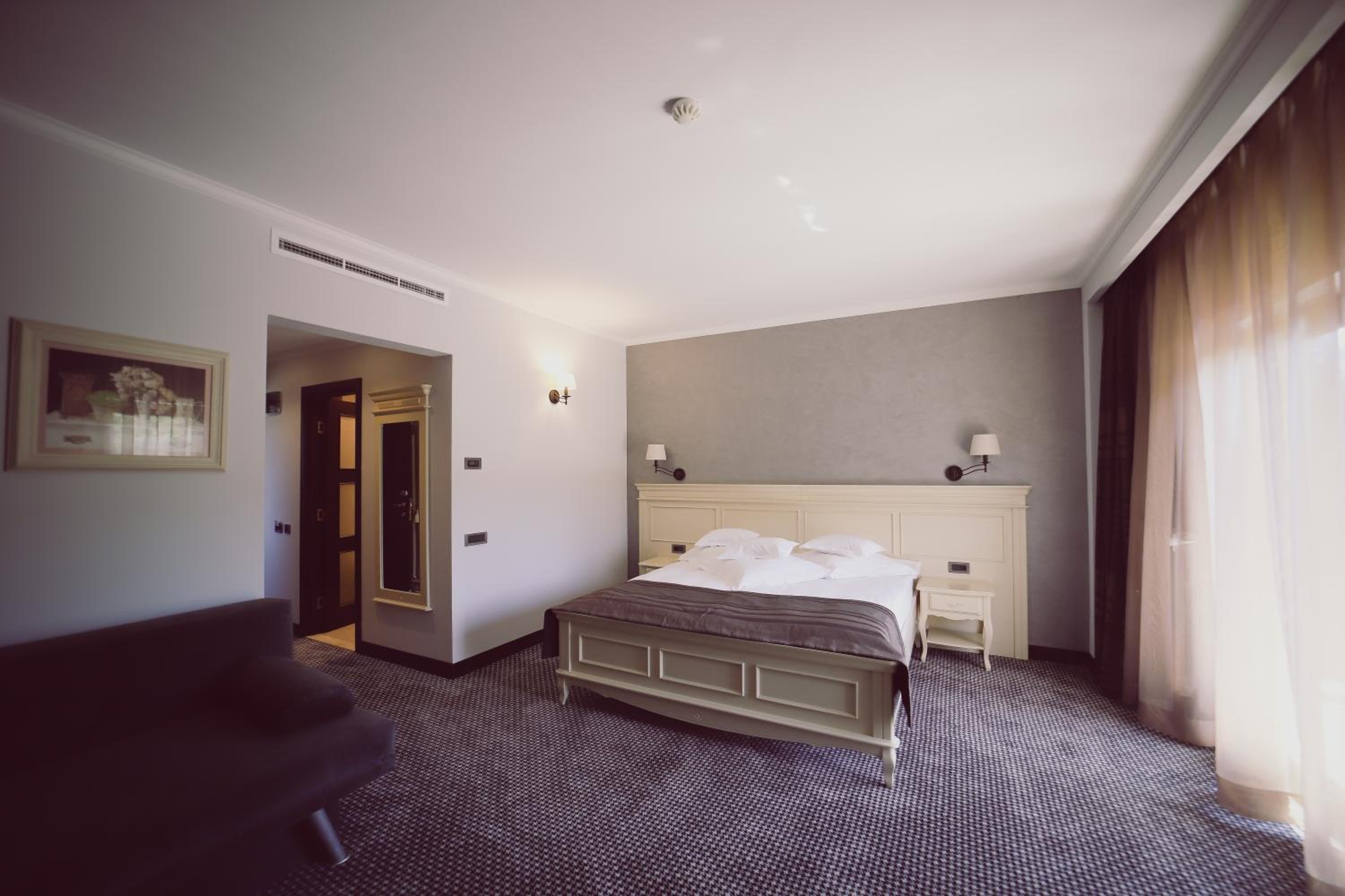 Deluxe Double Room - Photo 2
