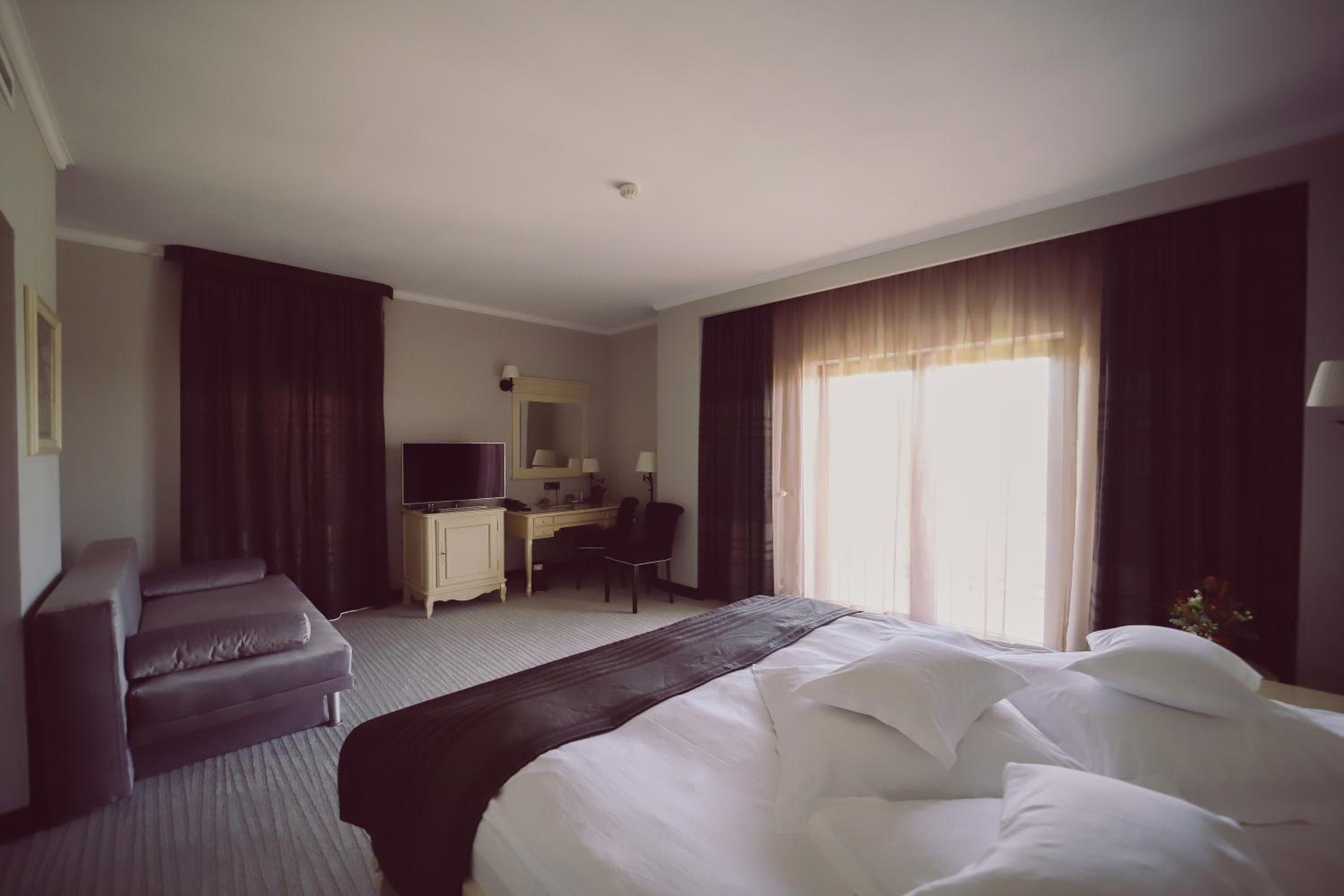 Deluxe Double Room - Photo 6