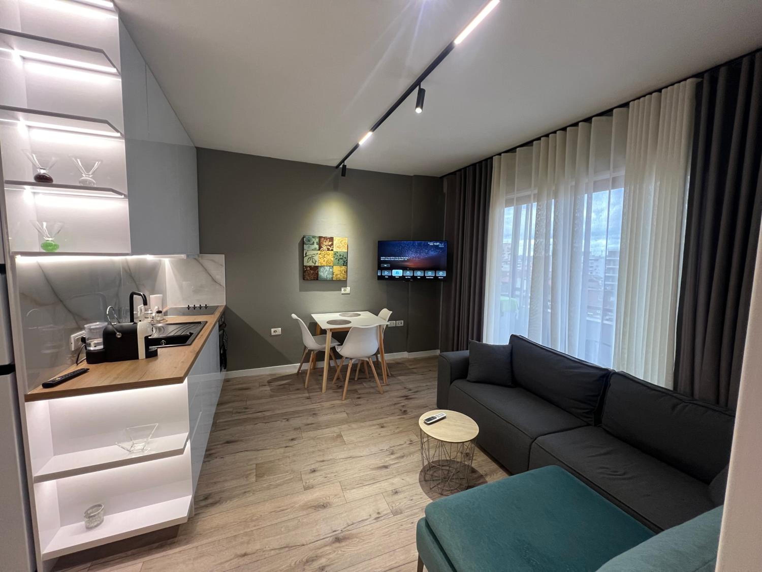 One-Bedroom Apartment