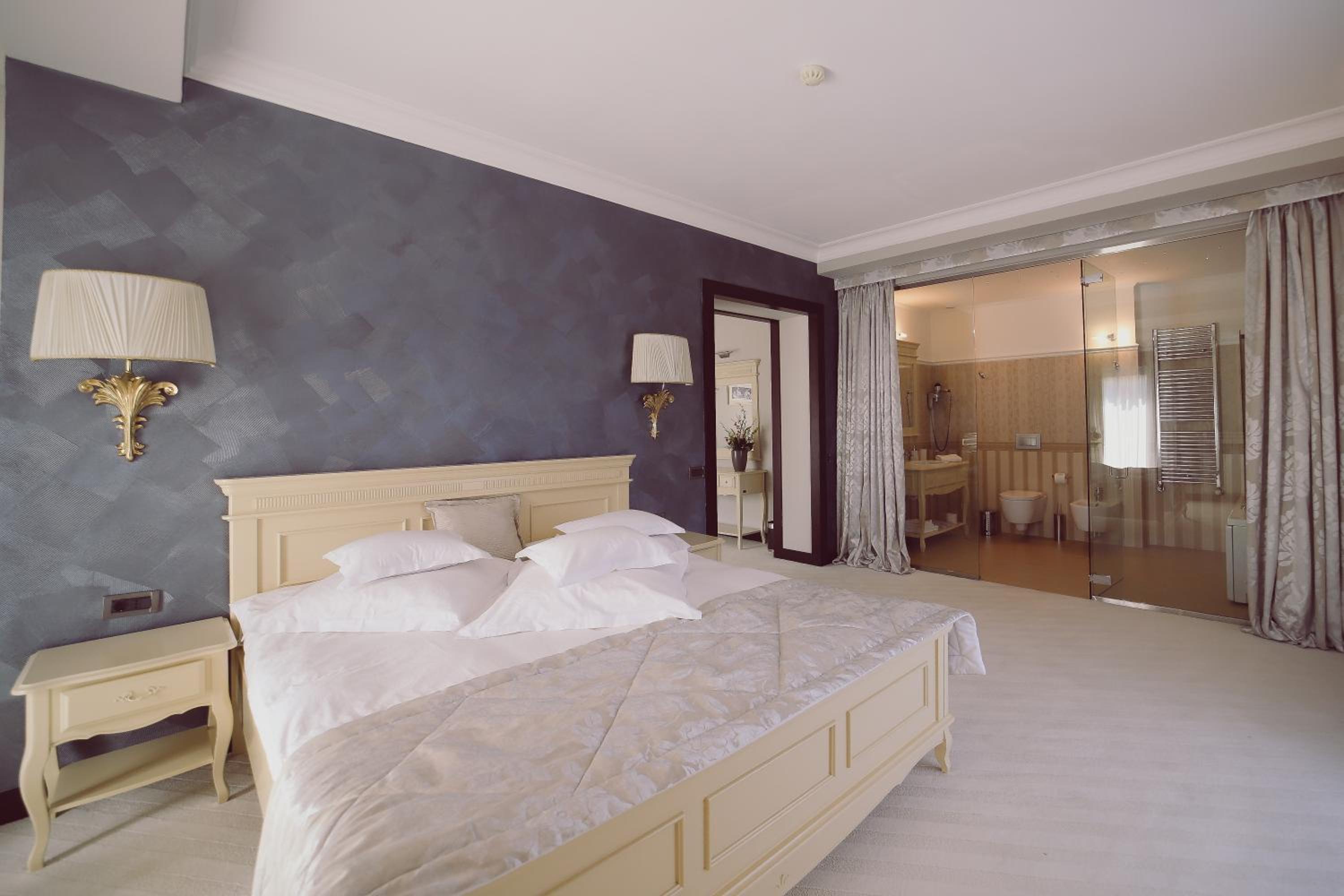 Suite photo 1