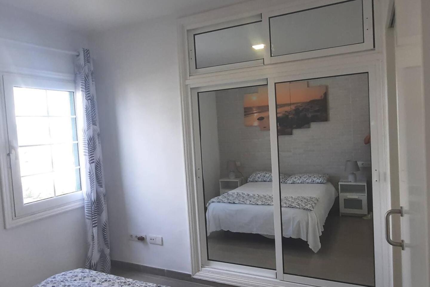 One-Bedroom Apartment - Photo 4