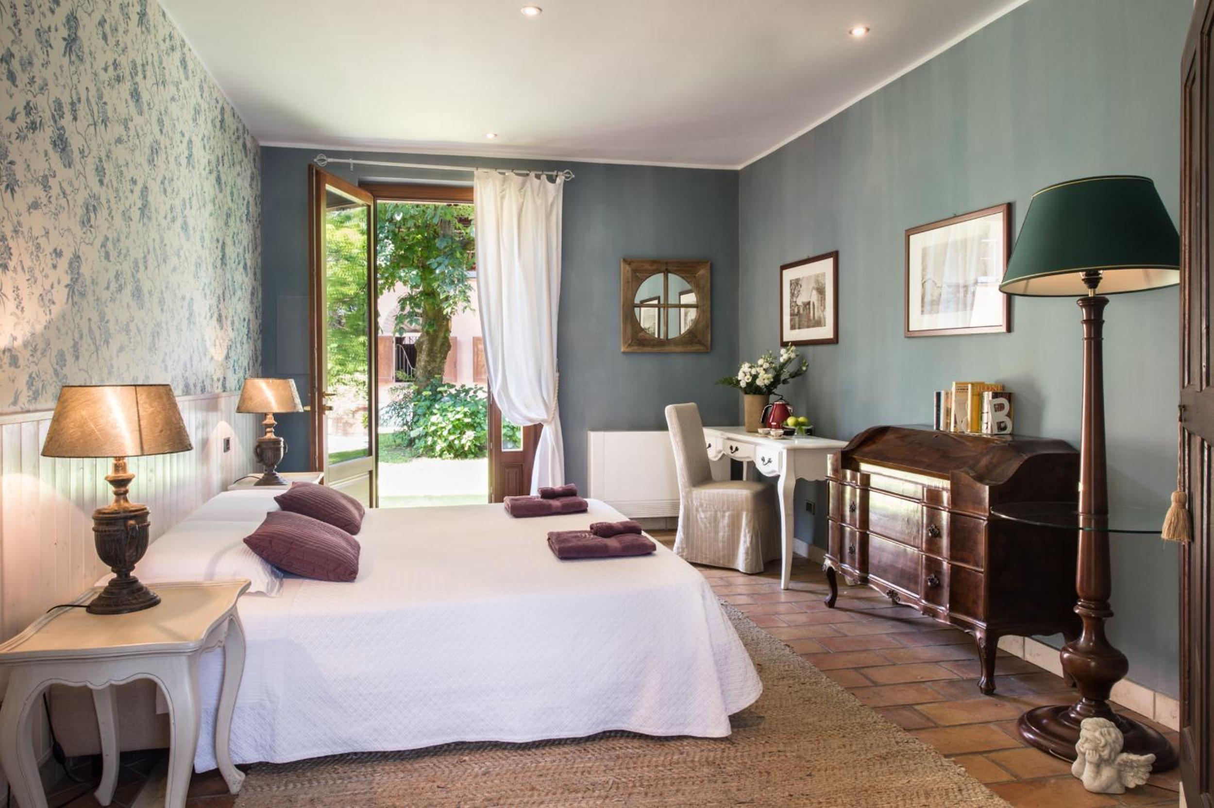 Standard Double or Twin Room photo 1