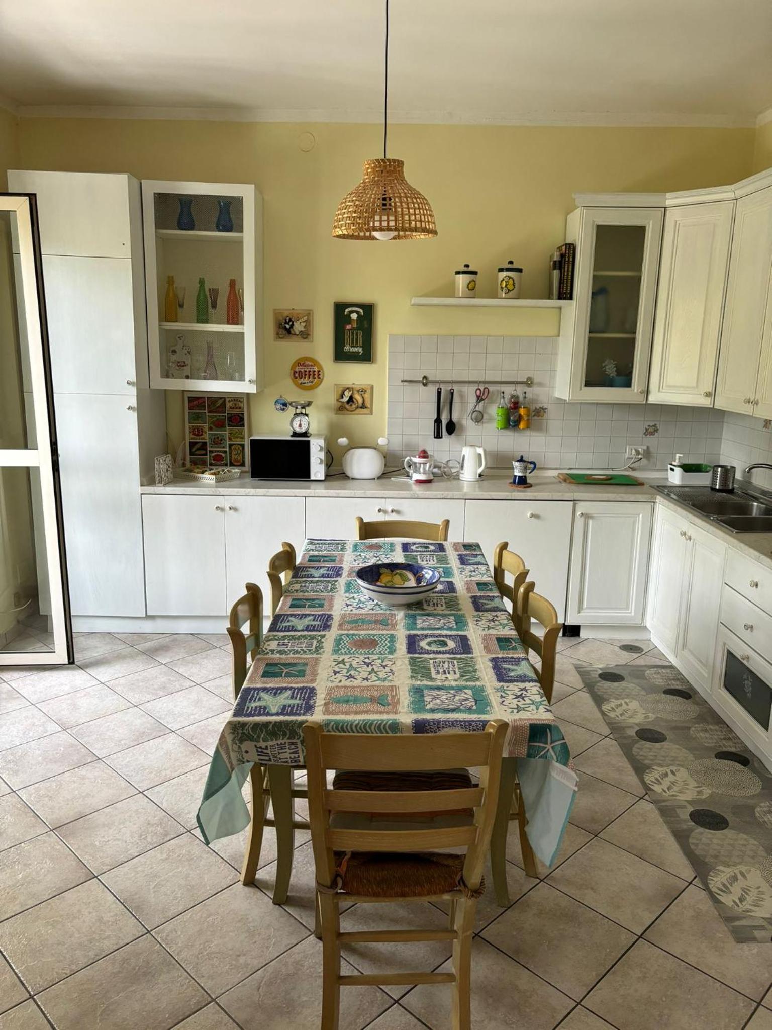 Four-Bedroom House - Photo 11