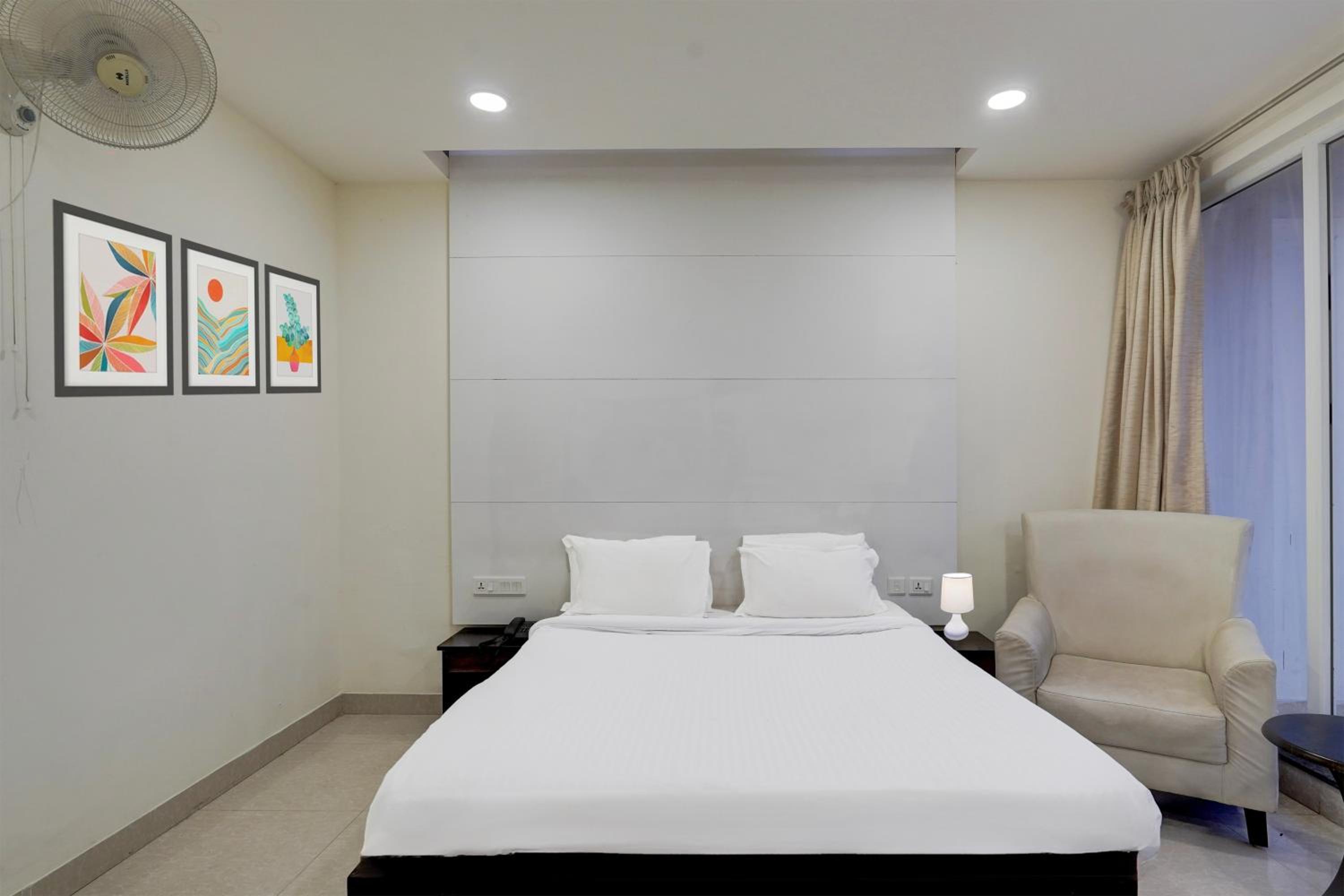 Classic Triple Room Classic Triple Room