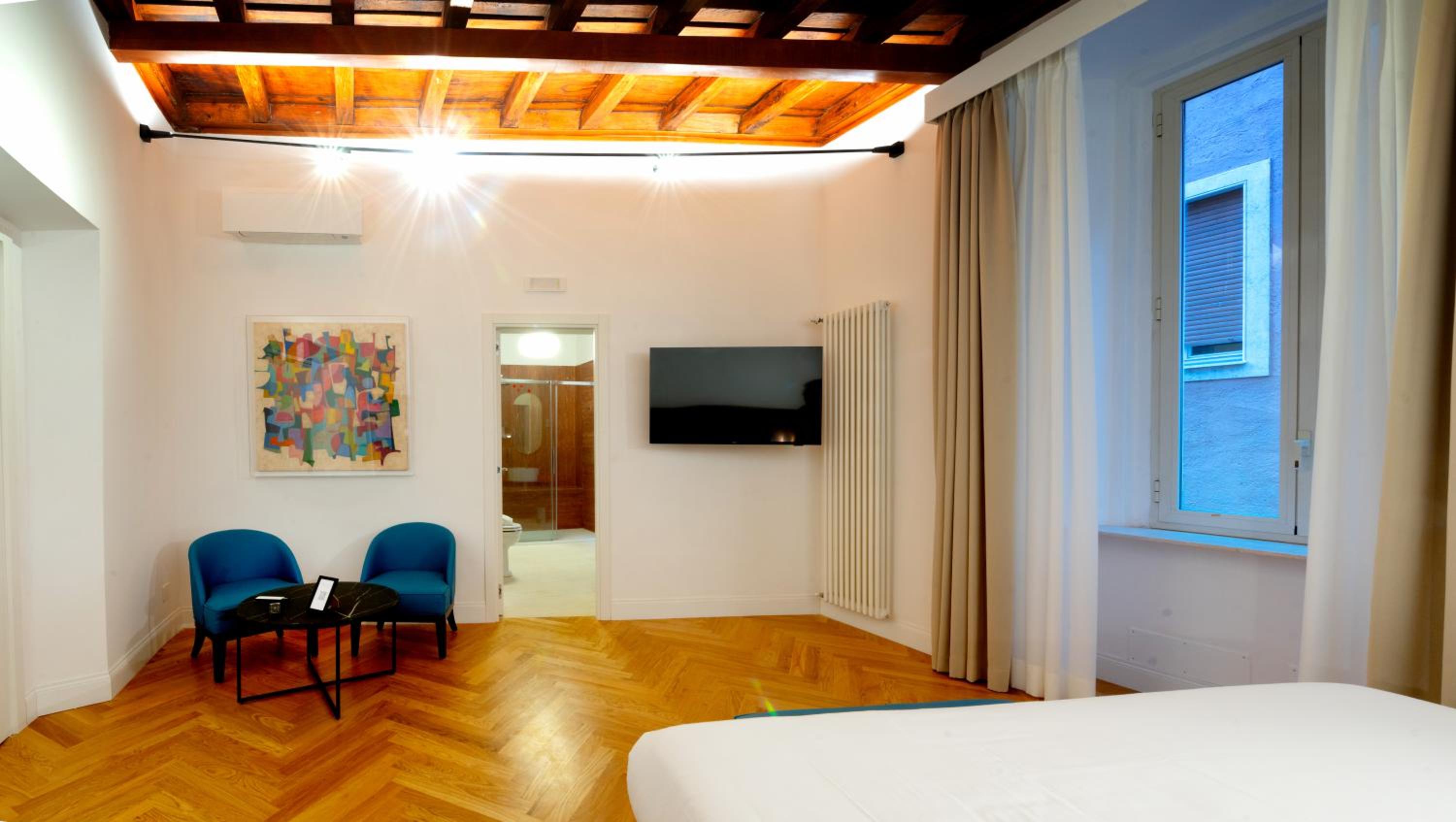 Deluxe Quadruple Room