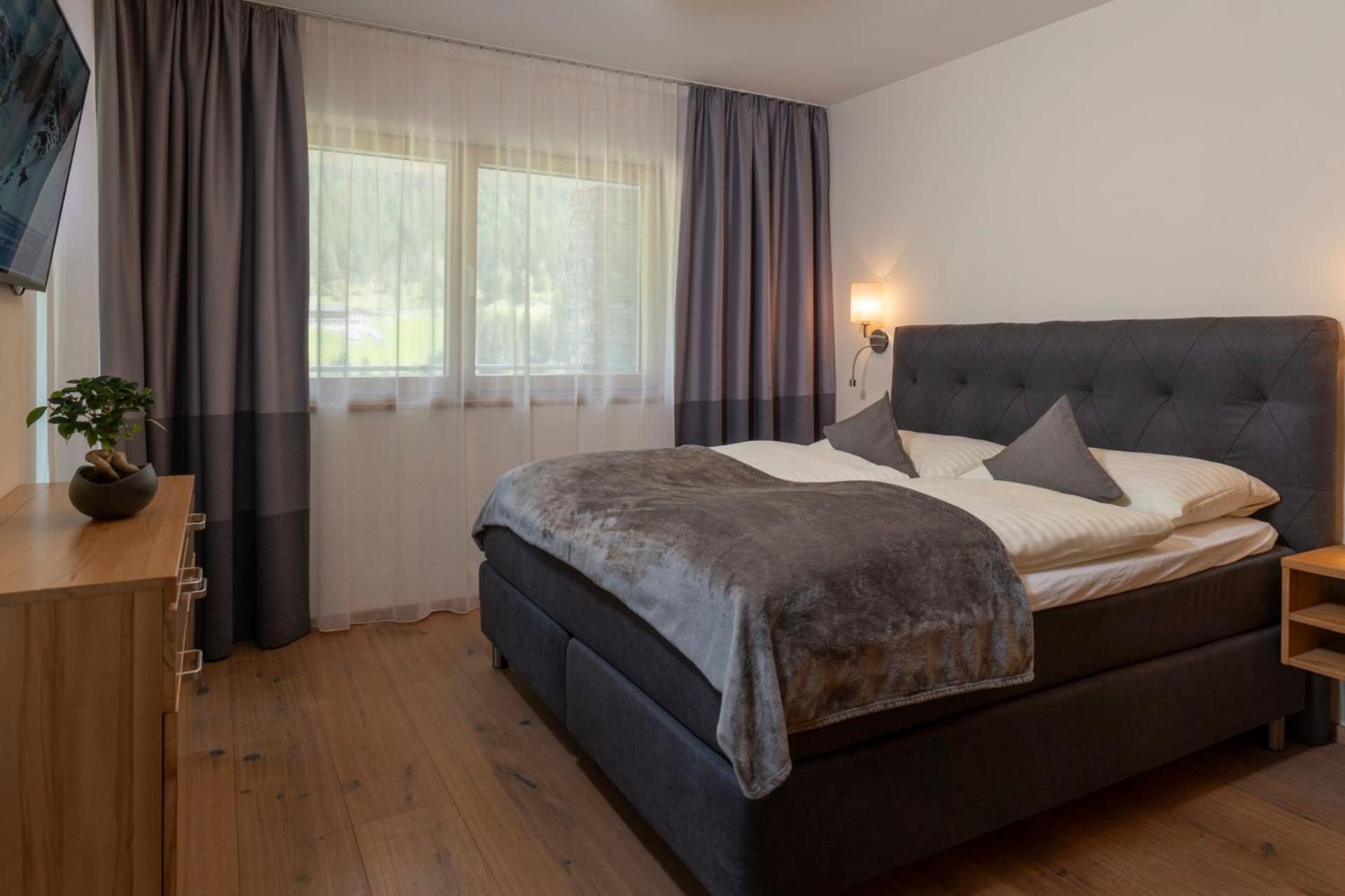 Executive Suite photo 1
