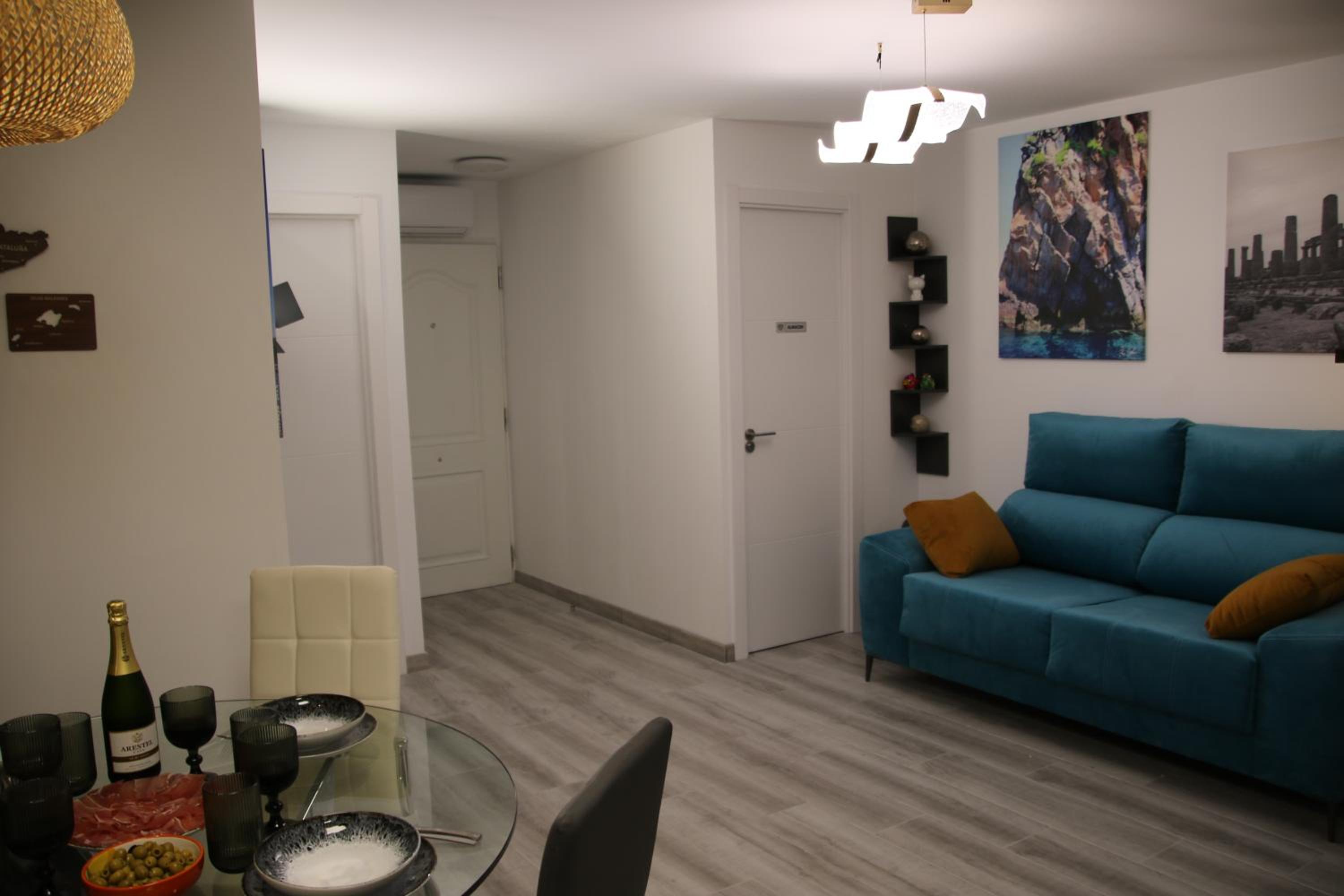 Two-Bedroom Apartment photo 3