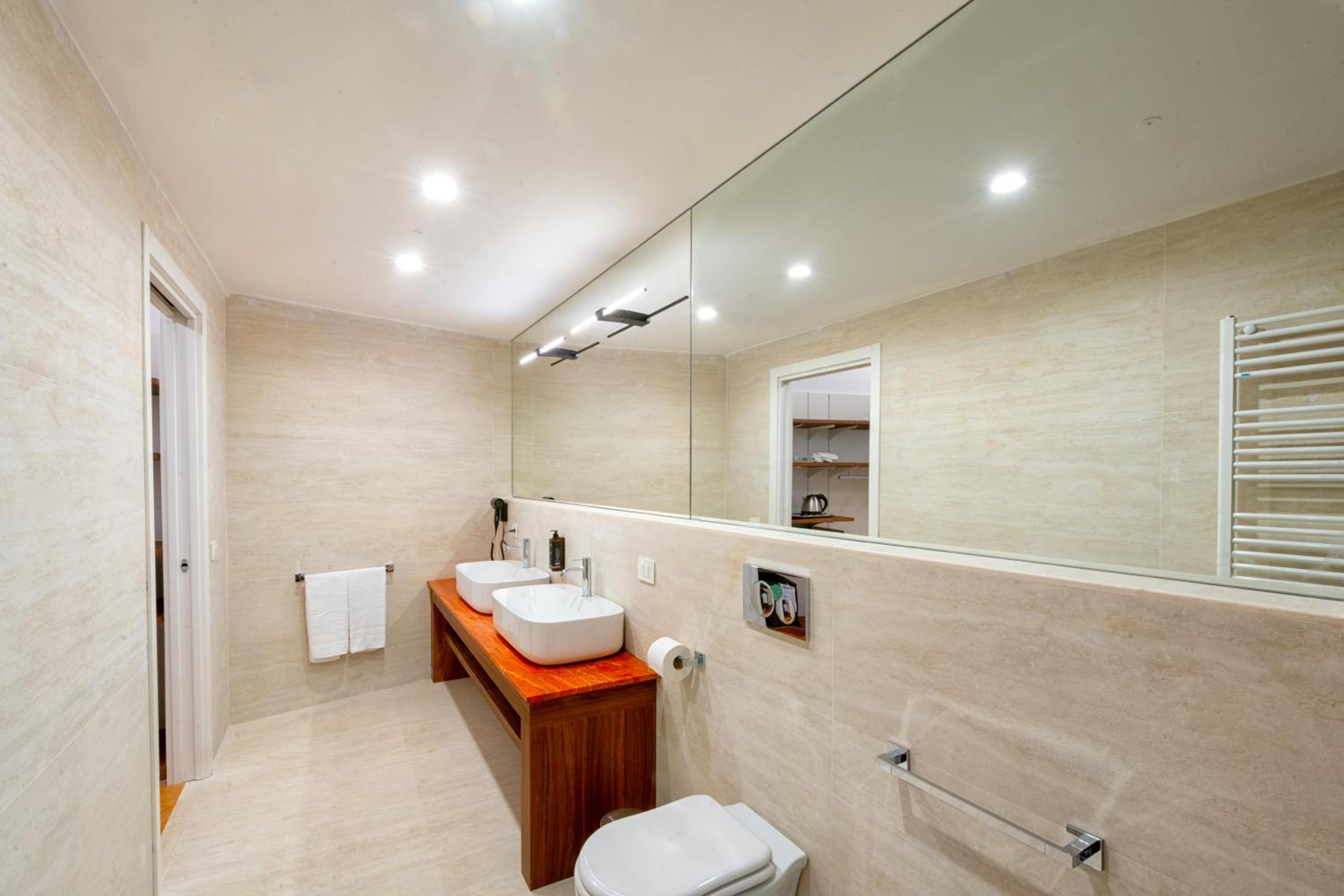 King Room with Hot Tub Capranica - Annex Building
