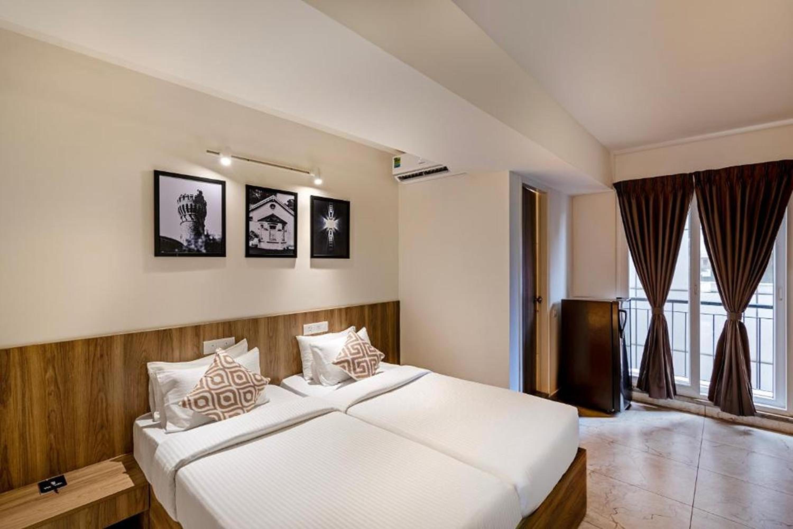 King Room with Balcony photo 3