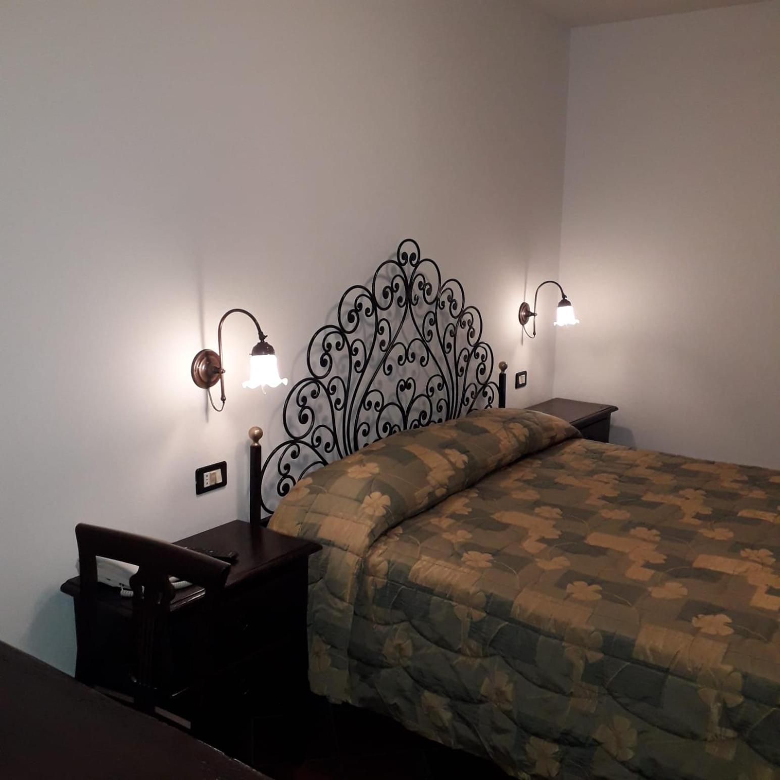 Superior Double or Twin Room with Terrace