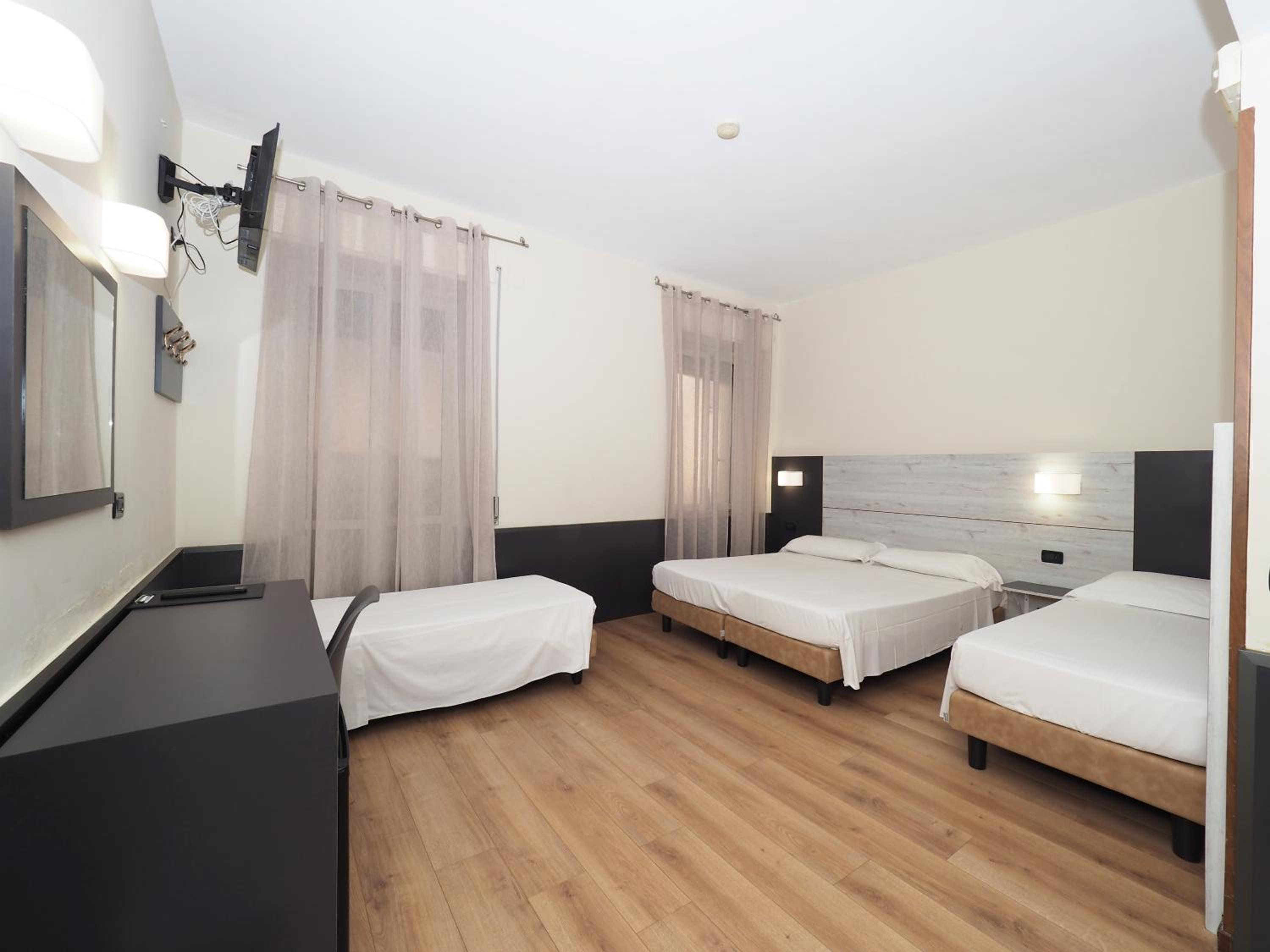 Quadruple Room photo 3