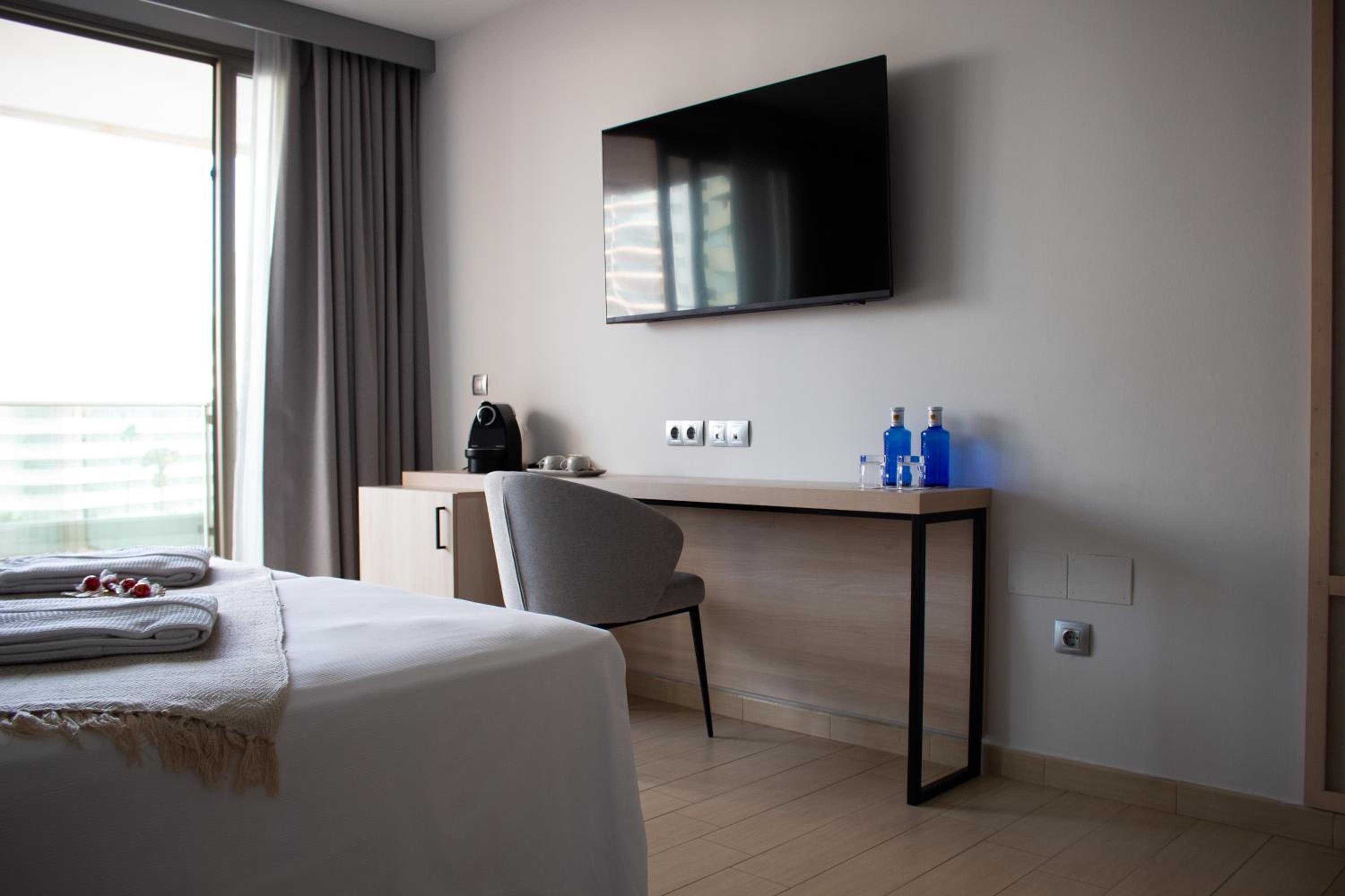 Superior Double Room - Photo 1