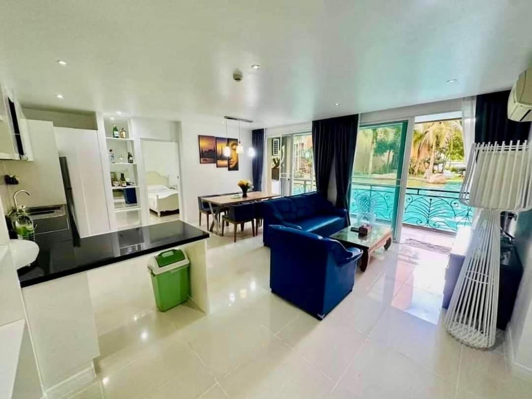 Two-Bedroom Apartment with Pool Access - Photo 19