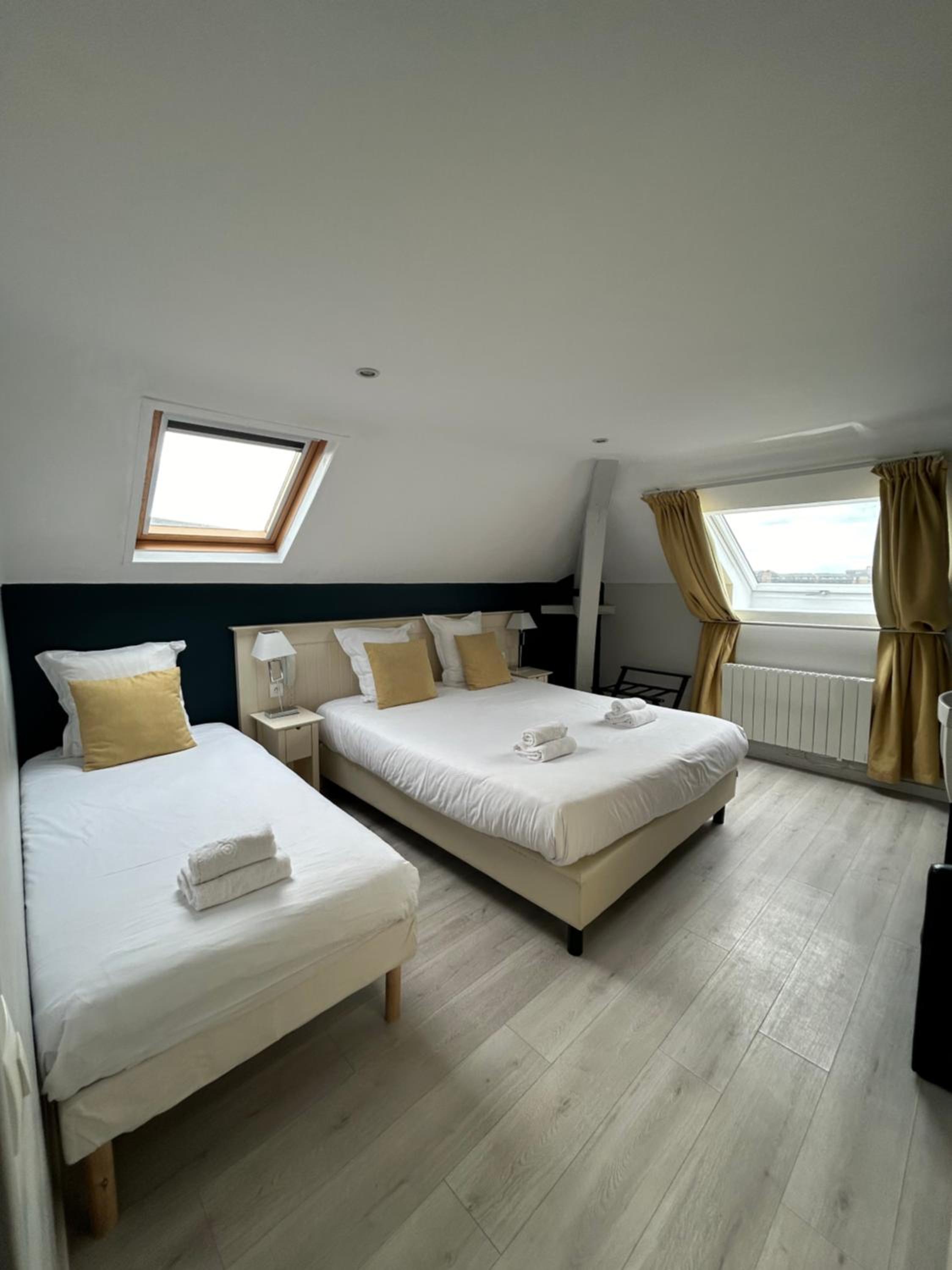 Triple Room